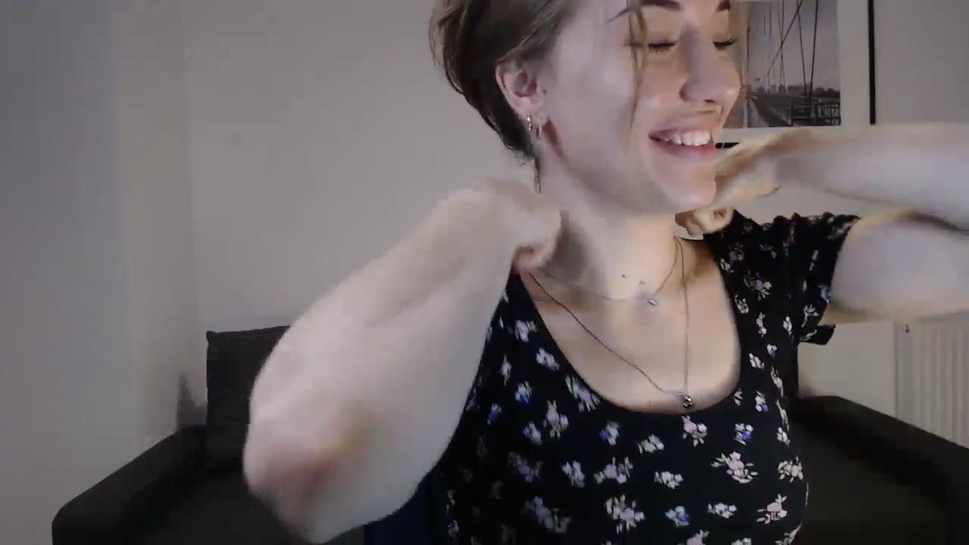 Gallery image thumbnail from GalaxyAnisia's myfreecams stream on, 10/22/2023, 11:33 image 12 of 20