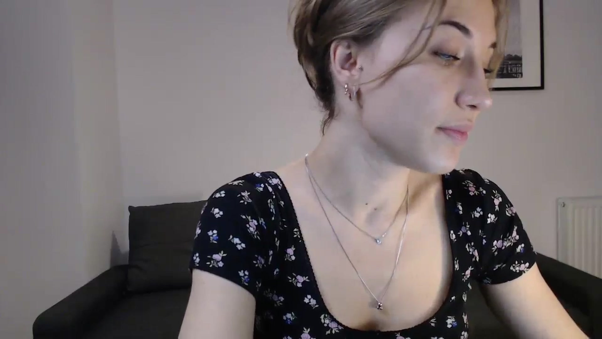 Gallery image thumbnail from GalaxyAnisia's myfreecams stream on, 10/22/2023, 11:33 image 7 of 20