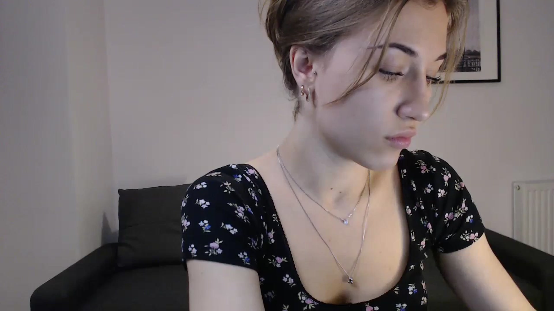 Gallery image thumbnail from GalaxyAnisia's myfreecams stream on, 10/22/2023, 11:33 image 9 of 20