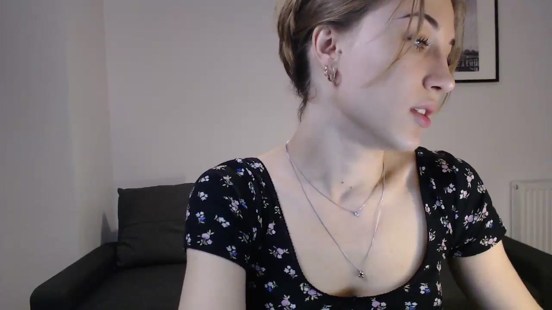Gallery image thumbnail from GalaxyAnisia's myfreecams stream on, 10/22/2023, 11:33 image 3 of 20