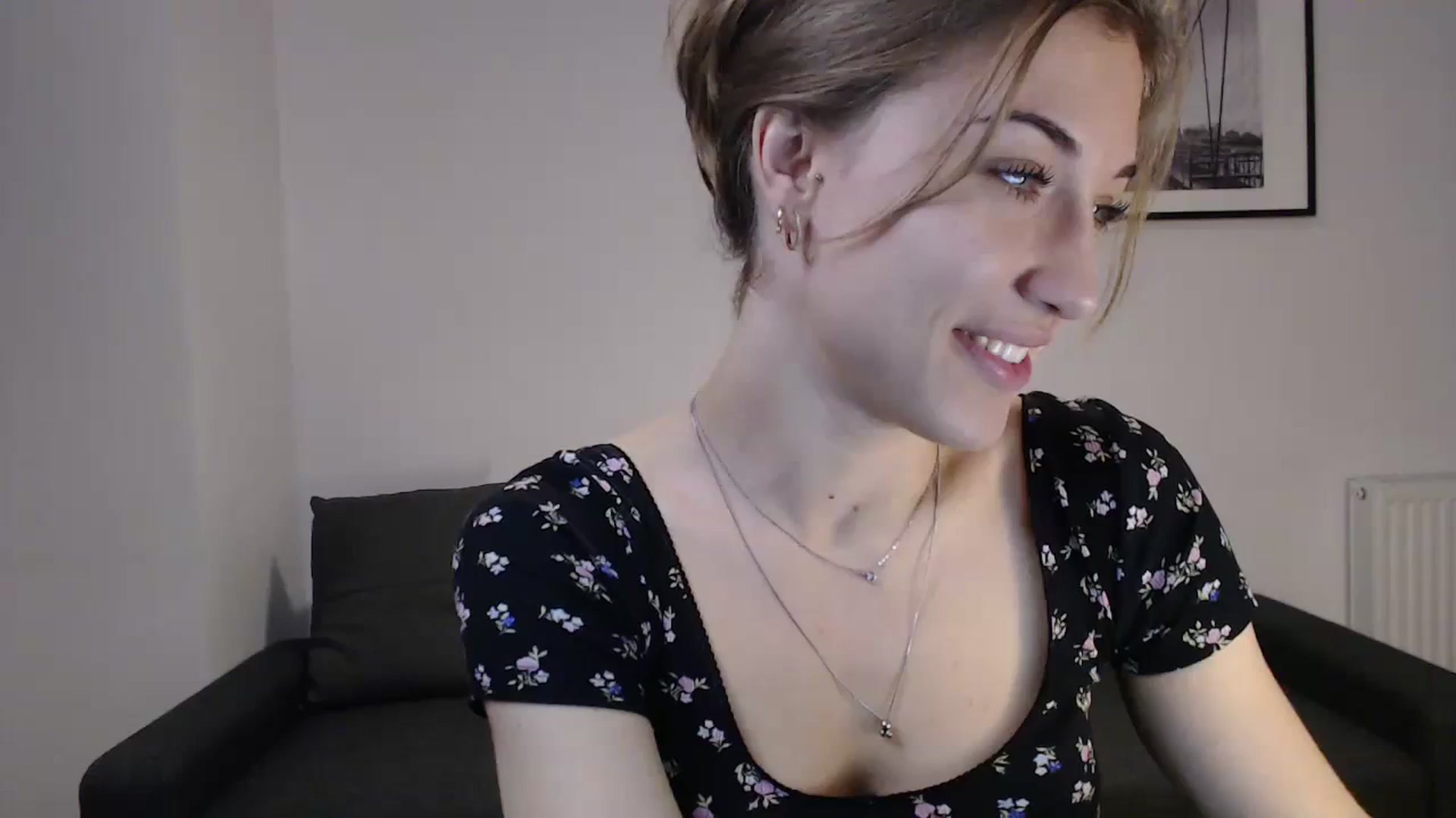Gallery image thumbnail from GalaxyAnisia's myfreecams stream on, 10/22/2023, 11:33 image 4 of 20