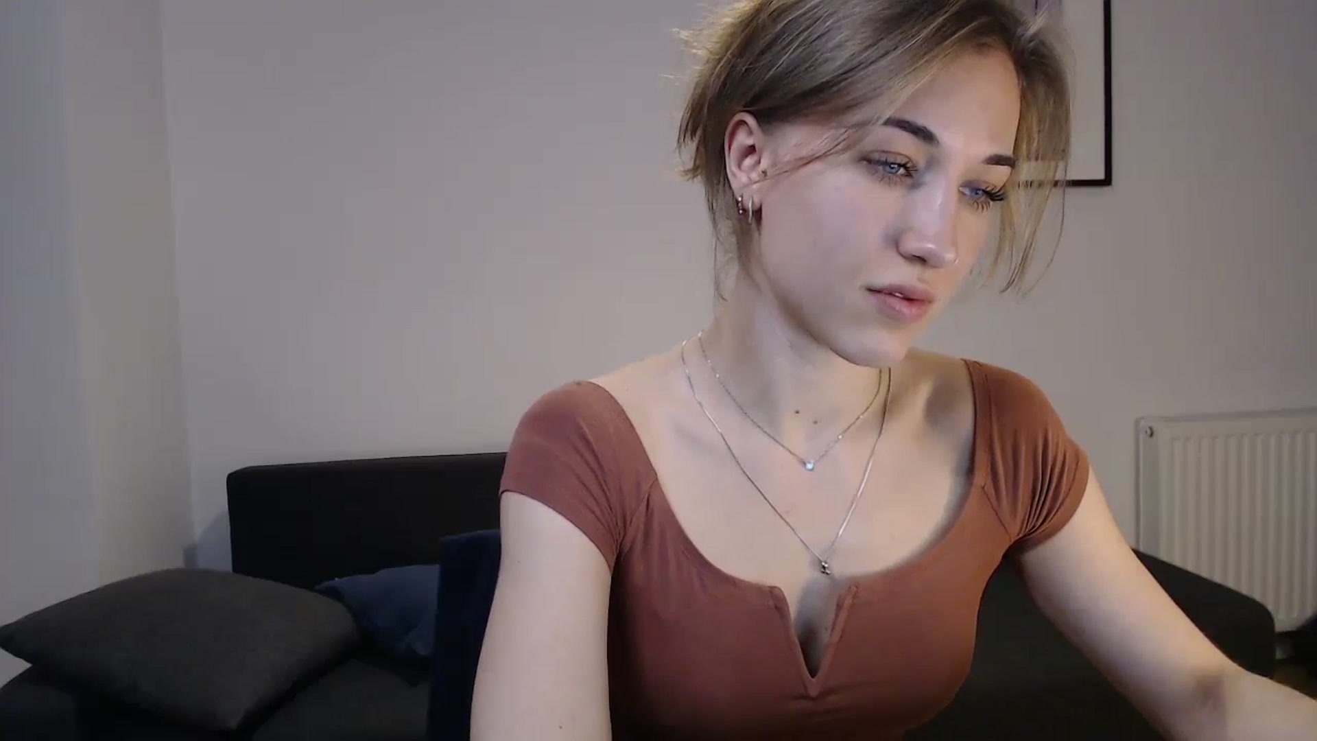 Gallery image thumbnail from GalaxyAnisia's myfreecams stream on, 10/23/2023, 15:49 image 11 of 20
