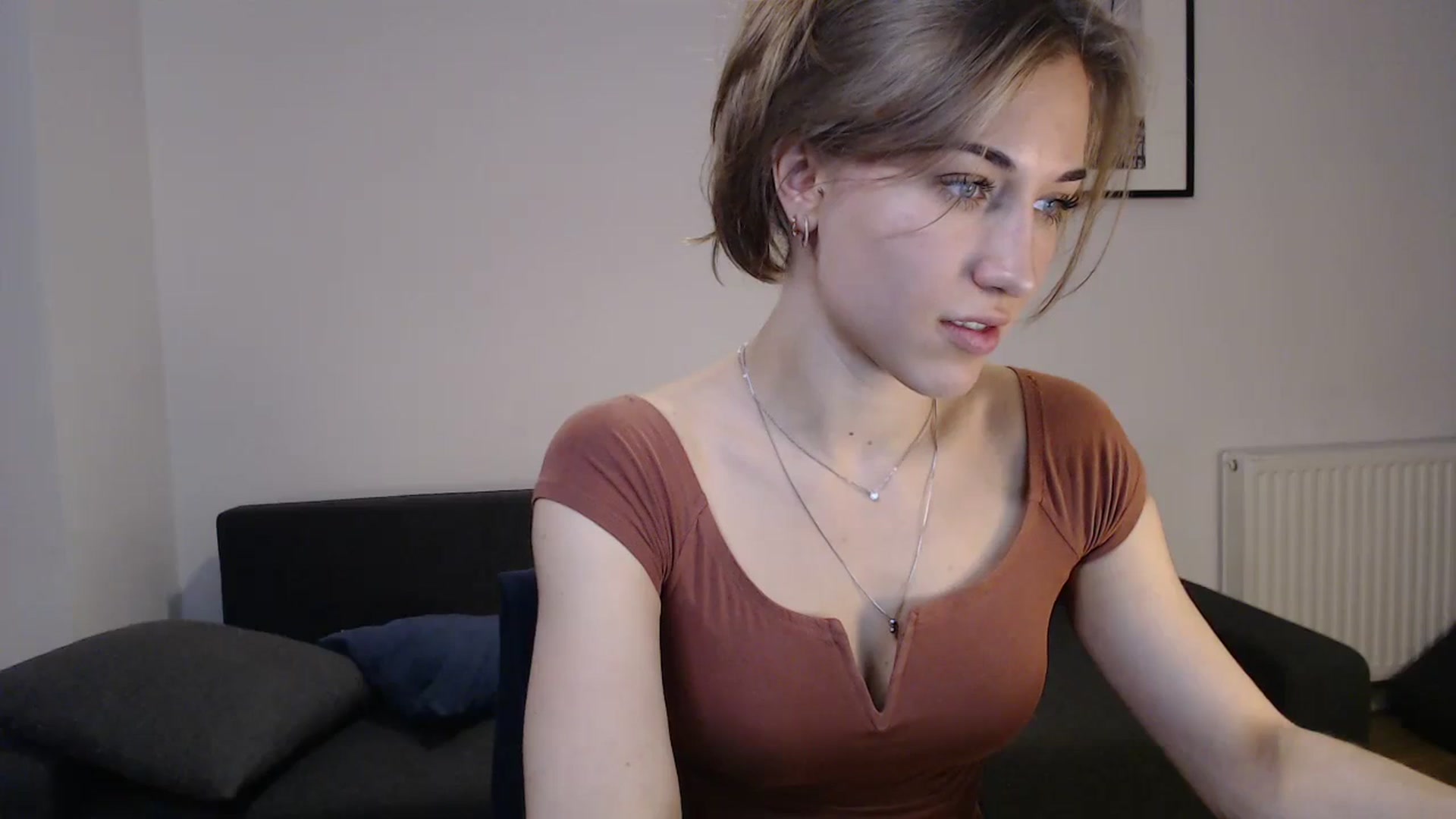 Gallery image thumbnail from GalaxyAnisia's myfreecams stream on, 10/23/2023, 16:59 image 7 of 20