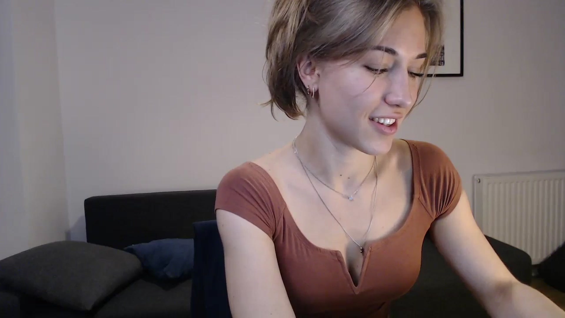 Gallery image thumbnail from GalaxyAnisia's myfreecams stream on, 10/23/2023, 16:59 image 6 of 20