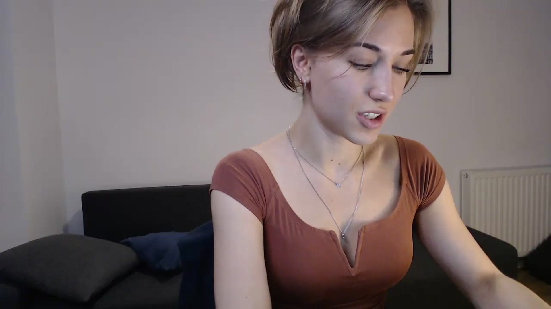 Gallery image thumbnail from GalaxyAnisia's myfreecams stream on, 10/23/2023, 16:59 image 3 of 20