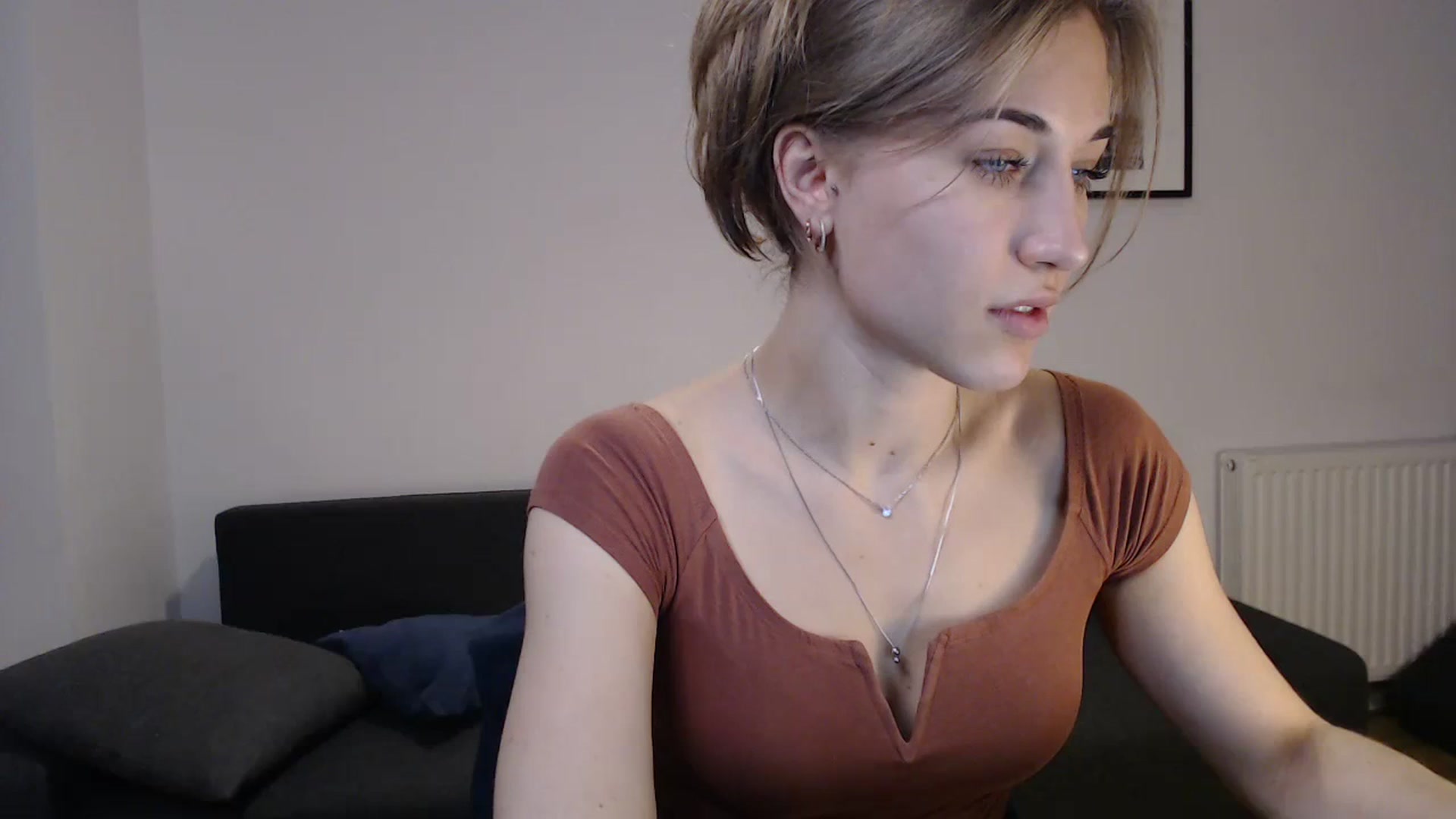 Gallery image thumbnail from GalaxyAnisia's myfreecams stream on, 10/23/2023, 16:59 image 2 of 20