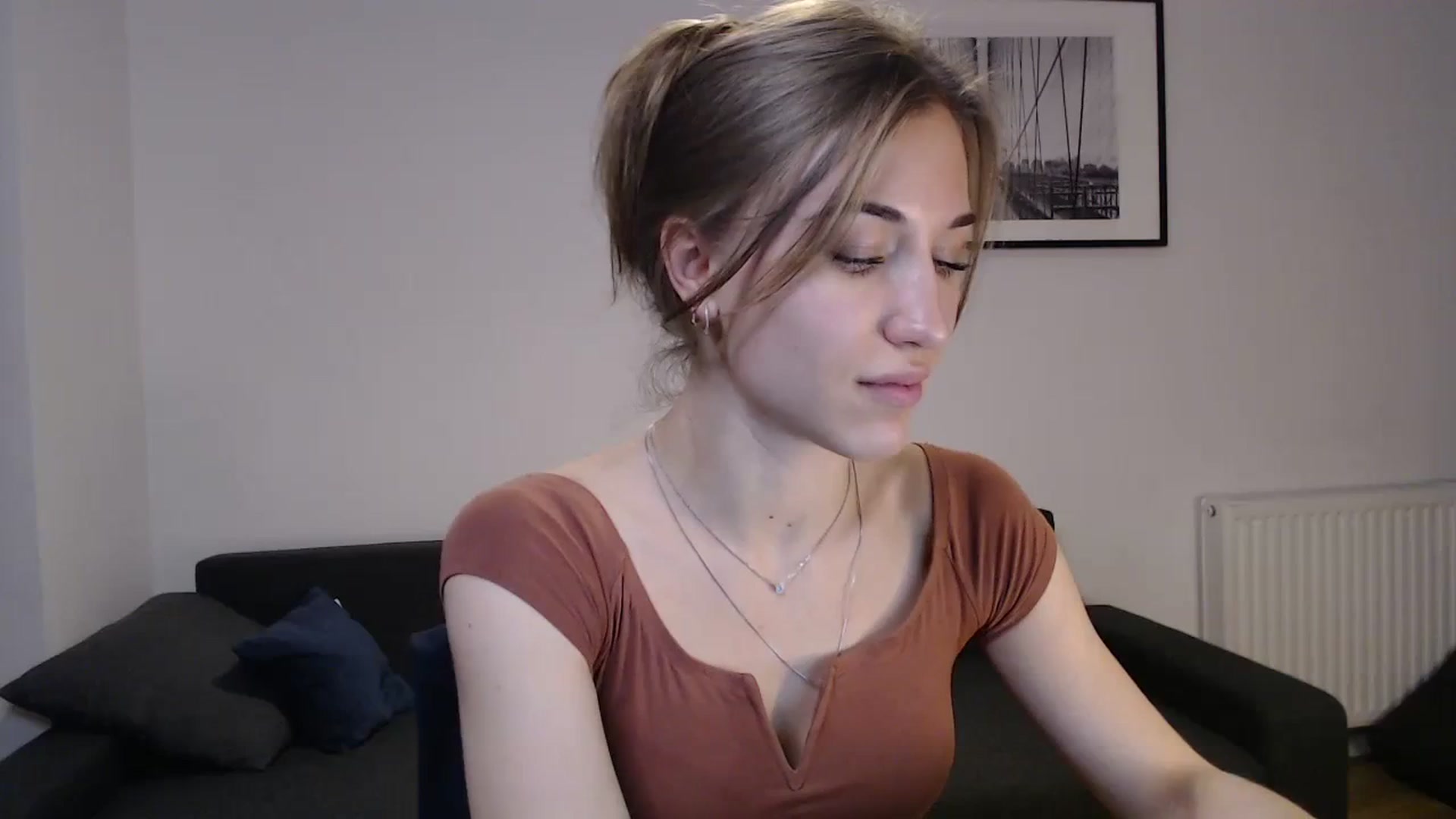 Gallery image thumbnail from GalaxyAnisia's myfreecams stream on, 10/23/2023, 20:45 image 12 of 20