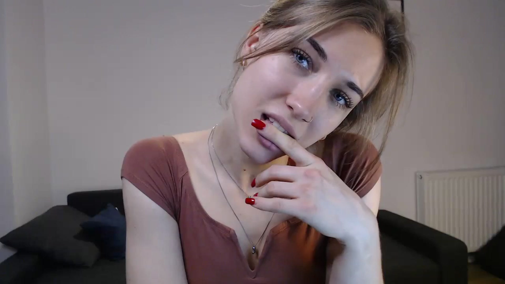 Gallery image thumbnail from GalaxyAnisia's myfreecams stream on, 10/23/2023, 20:45 image 1 of 20