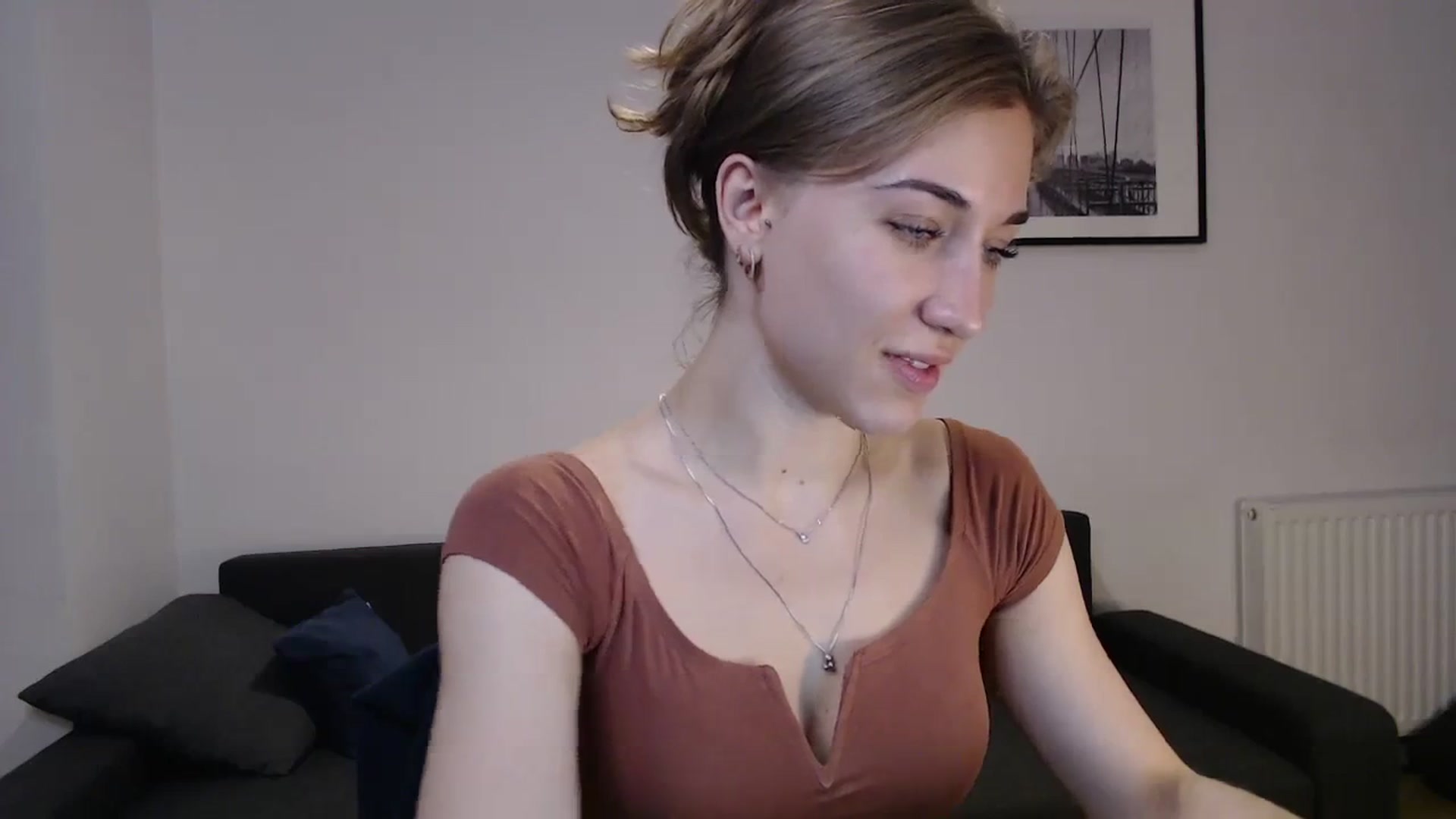 Gallery image thumbnail from GalaxyAnisia's myfreecams stream on, 10/23/2023, 23:23 image 7 of 20