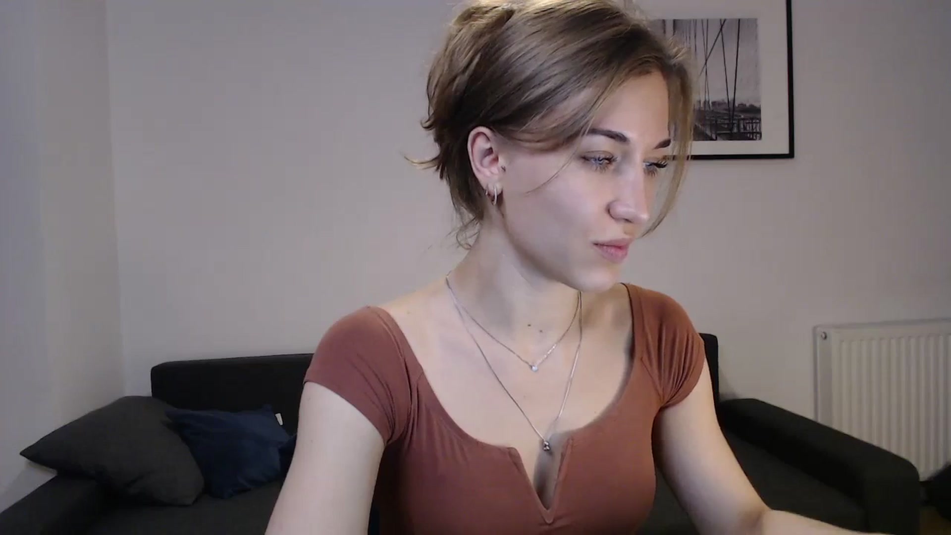 Gallery image thumbnail from GalaxyAnisia's myfreecams stream on, 10/24/2023, 24:24 image 12 of 20
