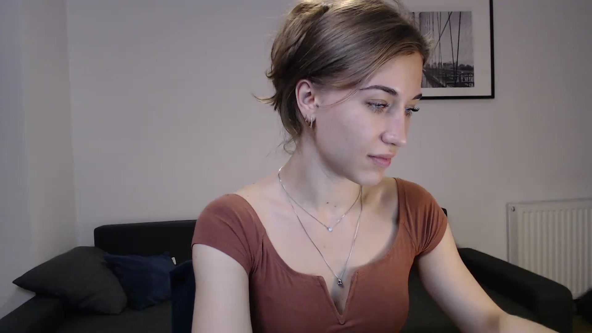 Gallery image thumbnail from GalaxyAnisia's myfreecams stream on, 10/24/2023, 24:24 image 19 of 20