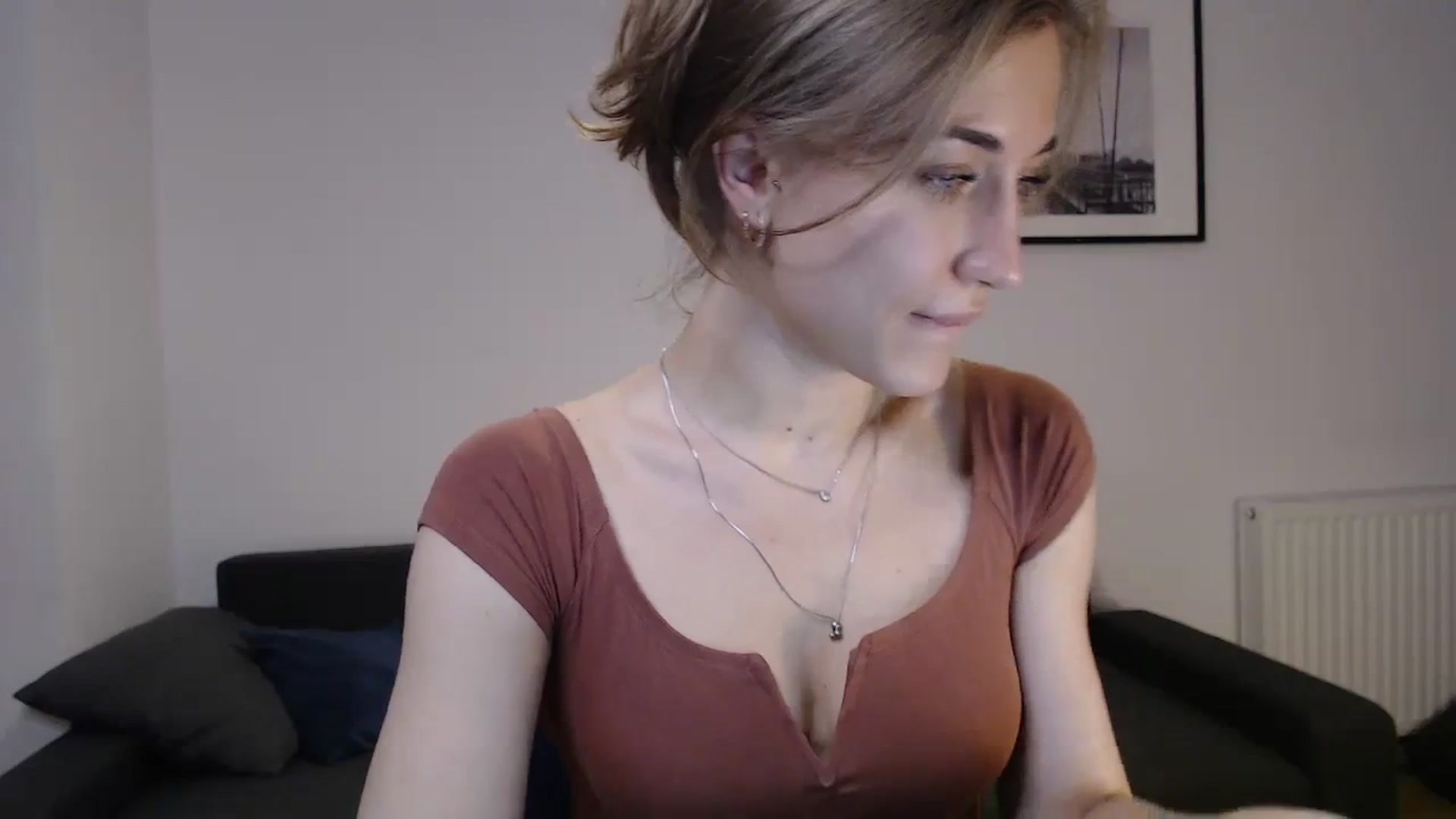 Gallery image thumbnail from GalaxyAnisia's myfreecams stream on, 10/24/2023, 24:24 image 5 of 20
