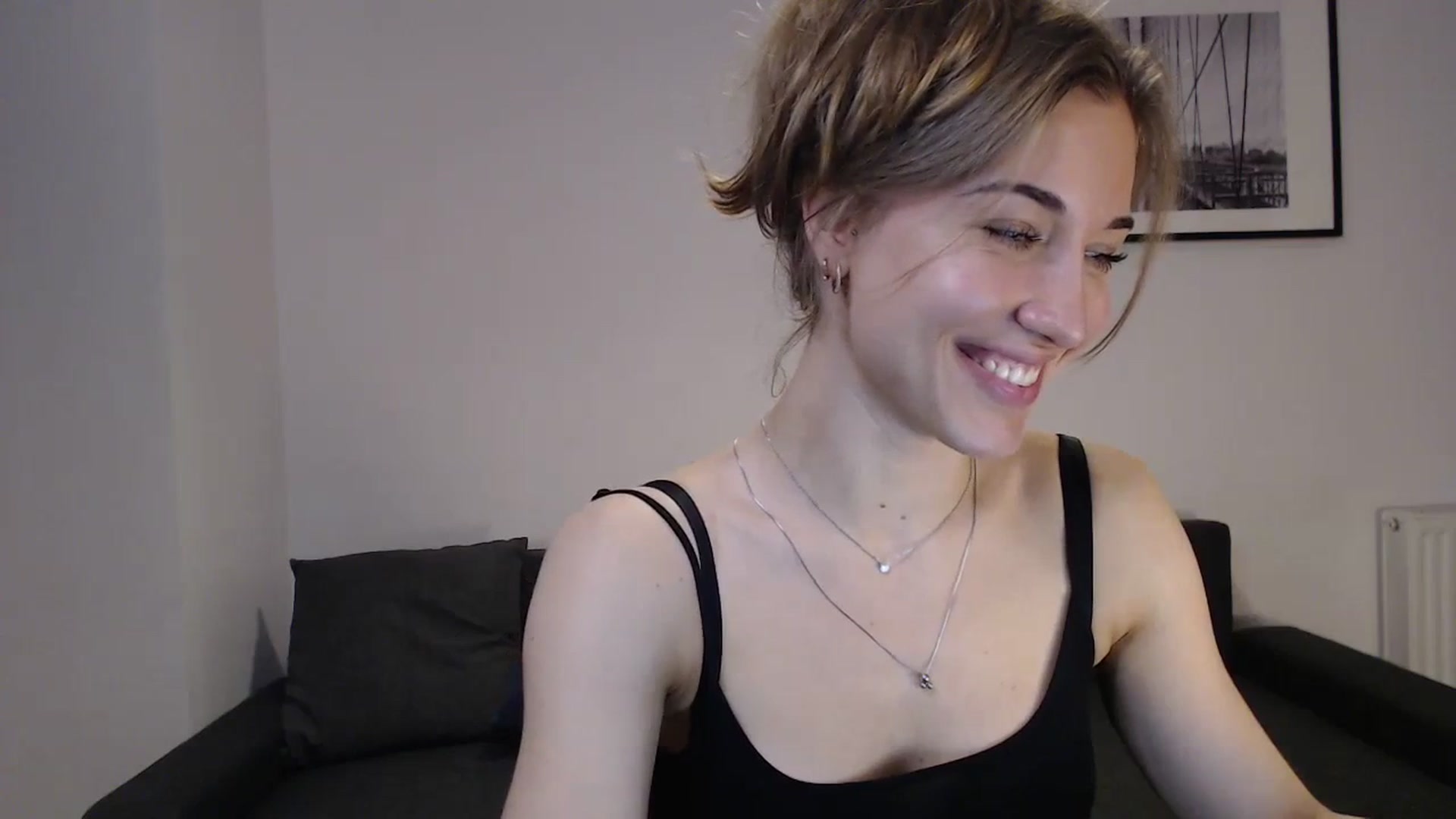 Gallery image thumbnail from GalaxyAnisia's myfreecams stream on, 10/24/2023, 21:33 image 7 of 20
