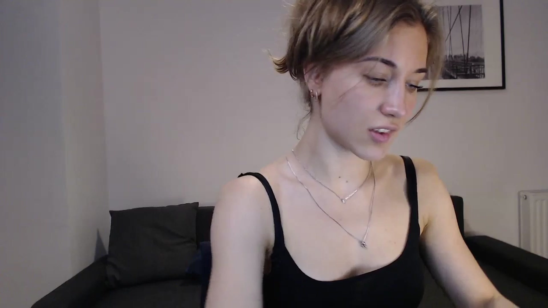 Gallery image thumbnail from GalaxyAnisia's myfreecams stream on, 10/24/2023, 21:33 image 14 of 20
