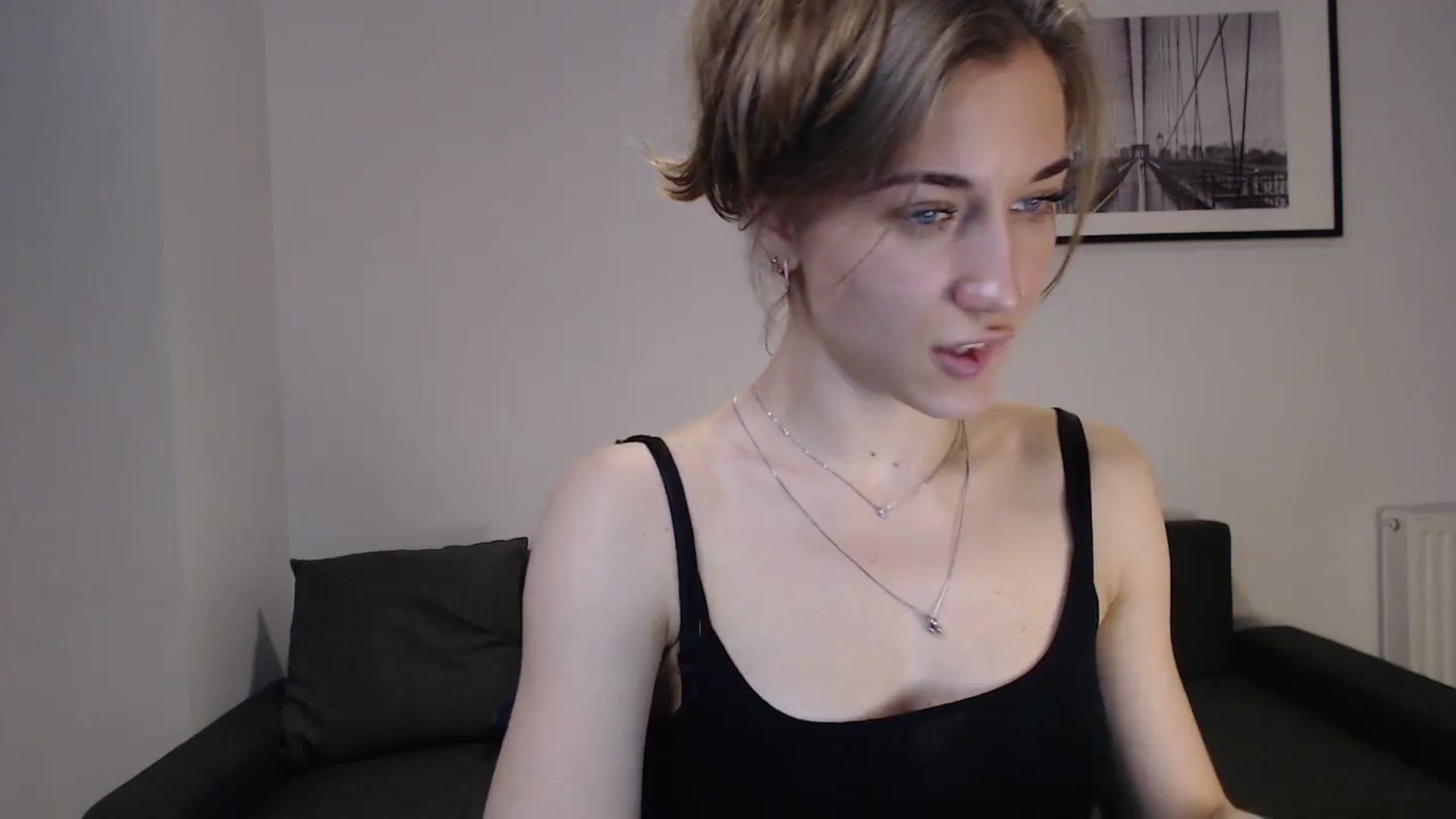 Gallery image thumbnail from GalaxyAnisia's myfreecams stream on, 10/24/2023, 21:33 image 13 of 20