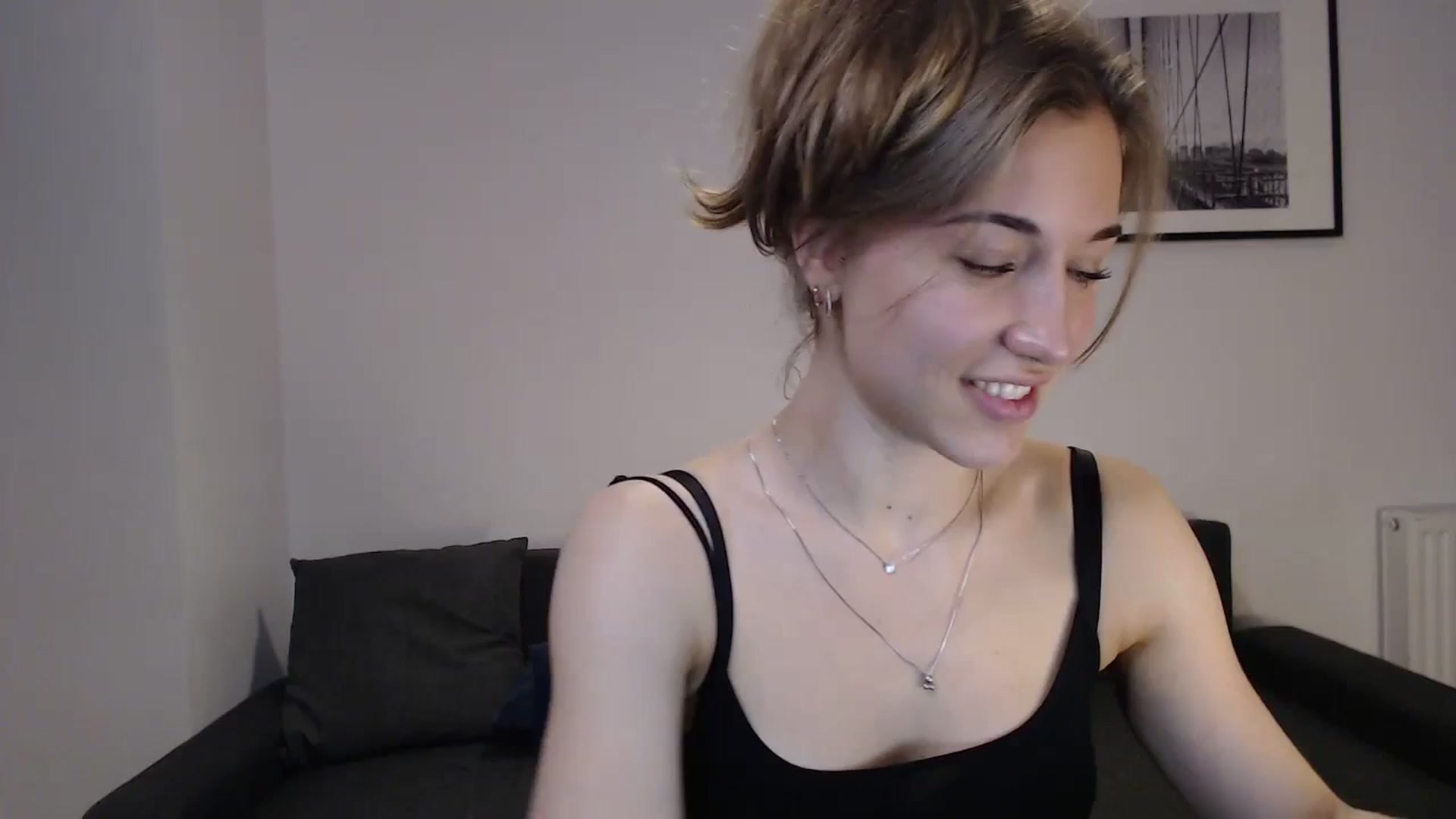 Gallery image thumbnail from GalaxyAnisia's myfreecams stream on, 10/24/2023, 21:33 image 8 of 20