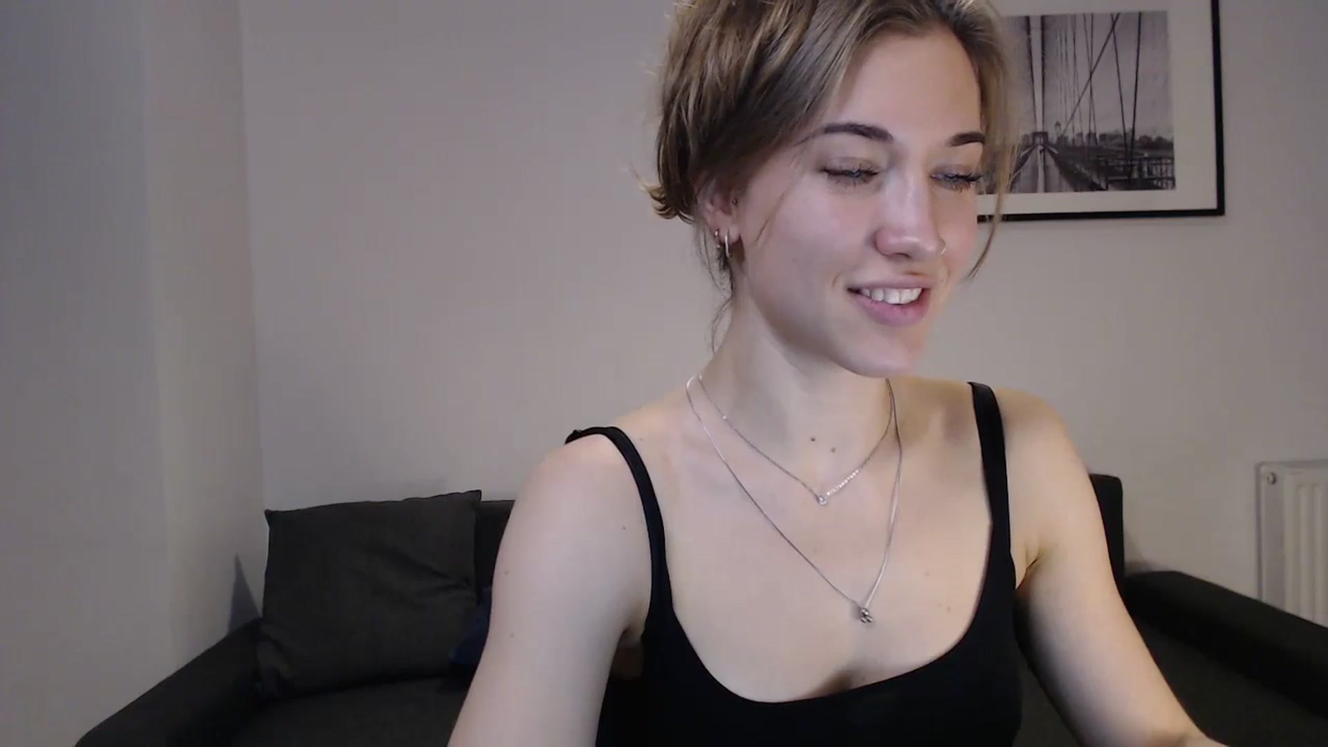 Gallery image thumbnail from GalaxyAnisia's myfreecams stream on, 10/24/2023, 21:33 image 20 of 20