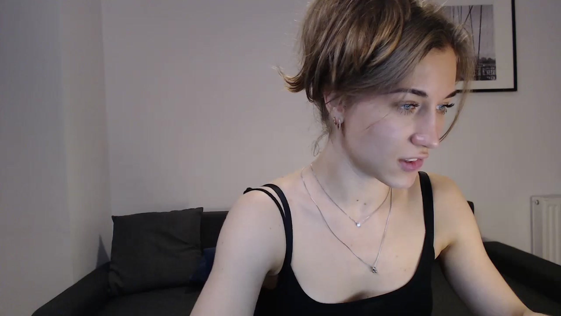 Gallery image thumbnail from GalaxyAnisia's myfreecams stream on, 10/24/2023, 21:33 image 11 of 20
