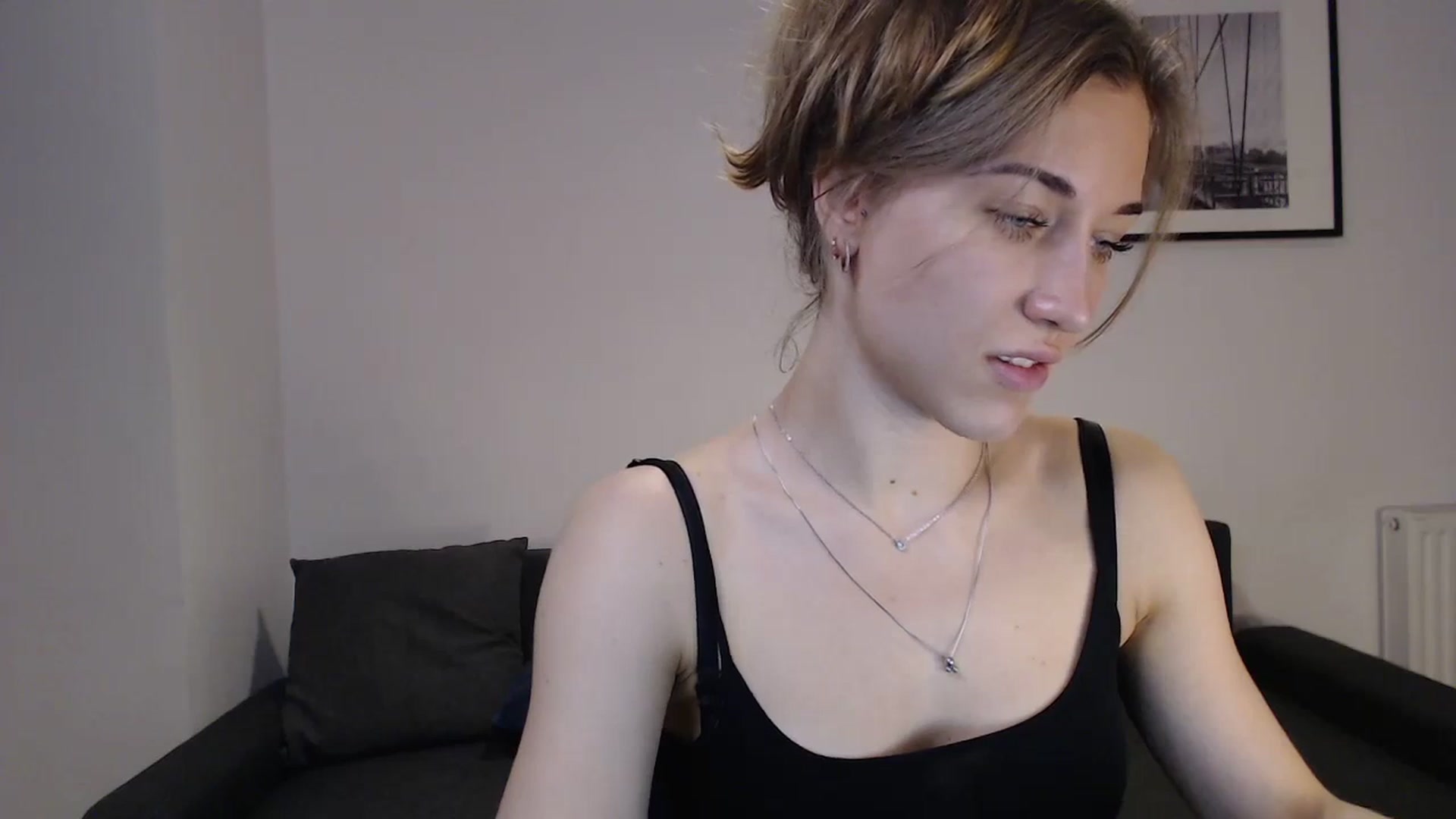 Gallery image thumbnail from GalaxyAnisia's myfreecams stream on, 10/24/2023, 21:33 image 15 of 20