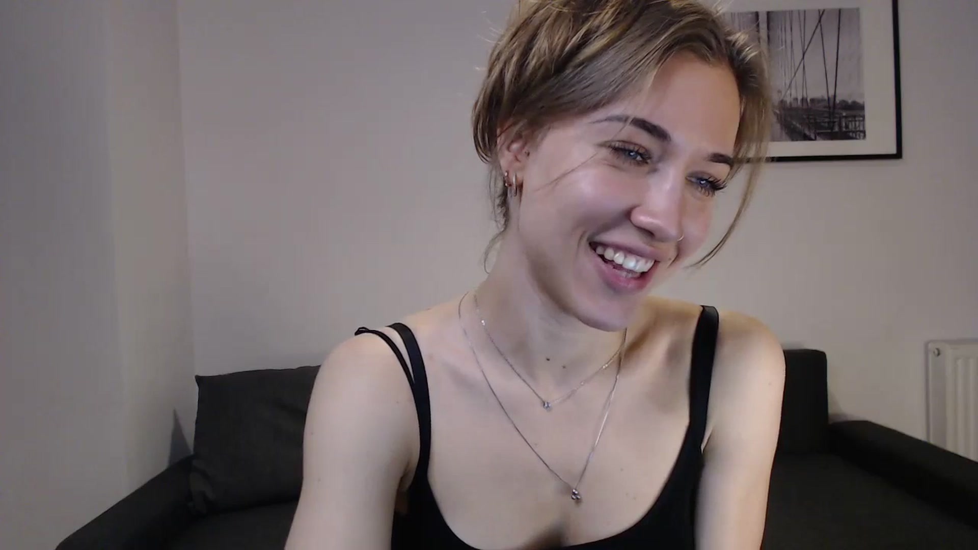 Gallery image thumbnail from GalaxyAnisia's myfreecams stream on, 10/24/2023, 21:33 image 12 of 20
