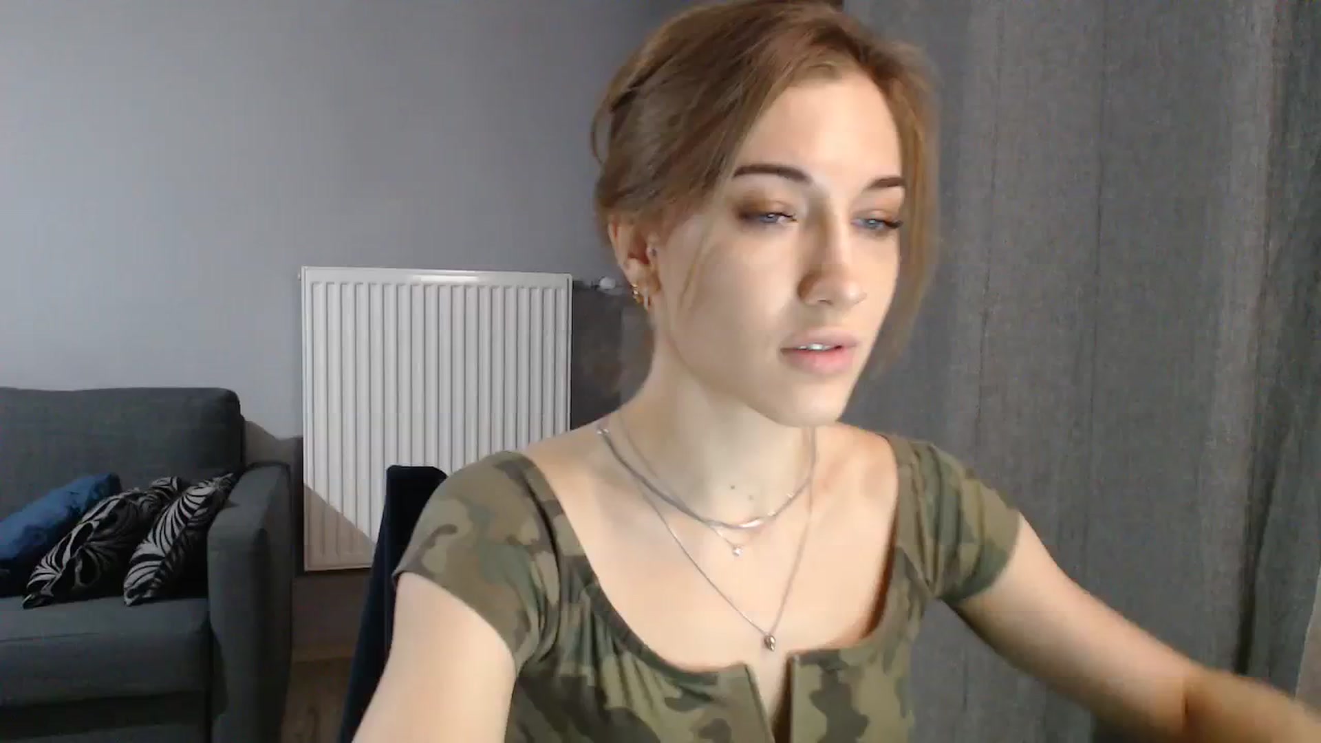 Gallery image thumbnail from GalaxyAnisia's myfreecams stream on, 11/09/2023, 24:42 image 14 of 20