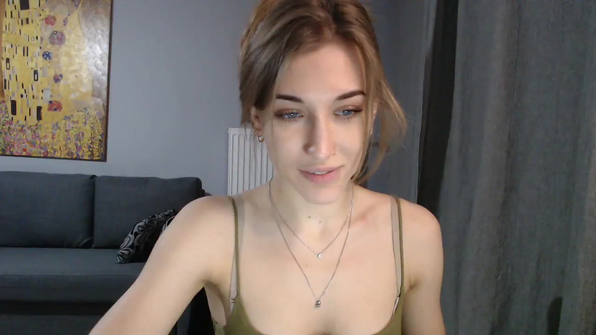 Gallery image thumbnail from GalaxyAnisia's myfreecams stream on, 11/09/2023, 22:11 image 7 of 20