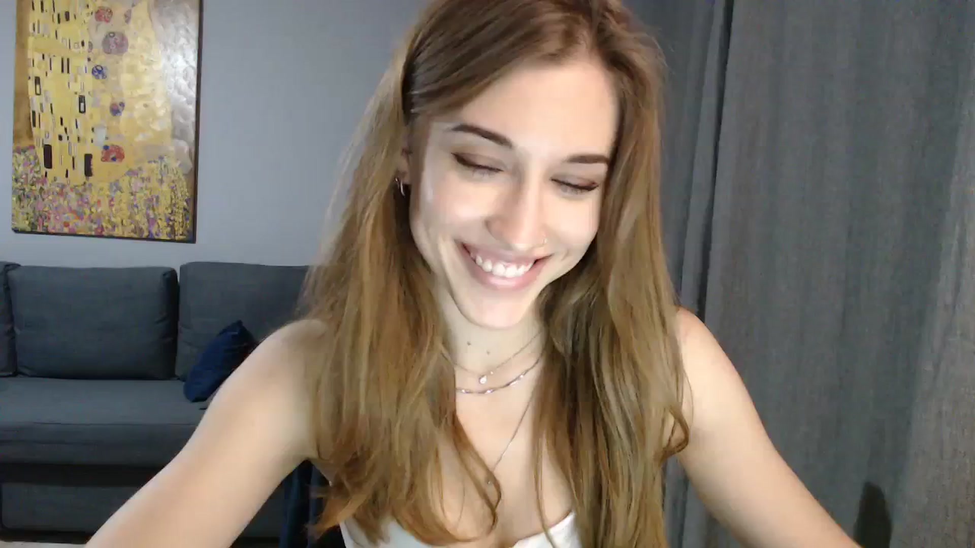 Gallery image thumbnail from GalaxyAnisia's myfreecams stream on, 11/17/2023, 23:18 image 7 of 20