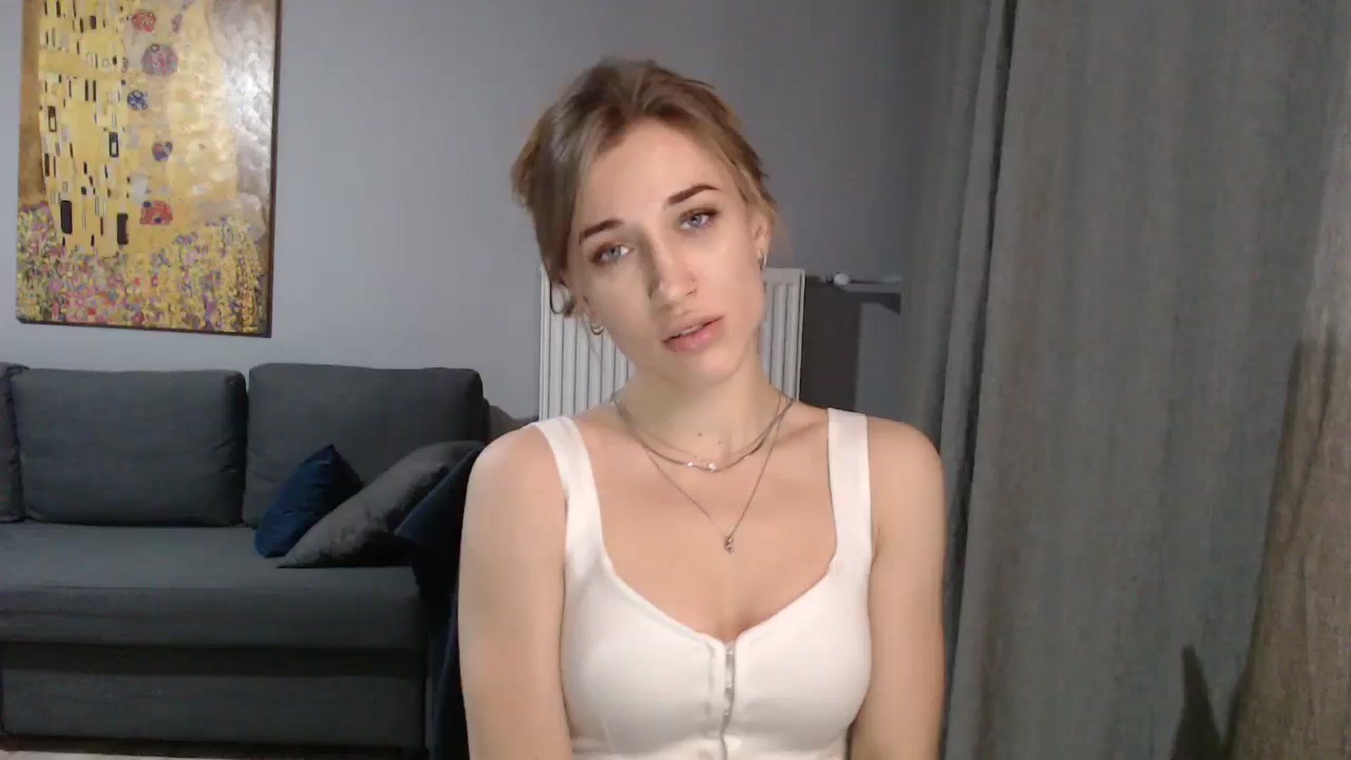 Gallery image thumbnail from GalaxyAnisia's myfreecams stream on, 11/17/2023, 23:37 image 7 of 20