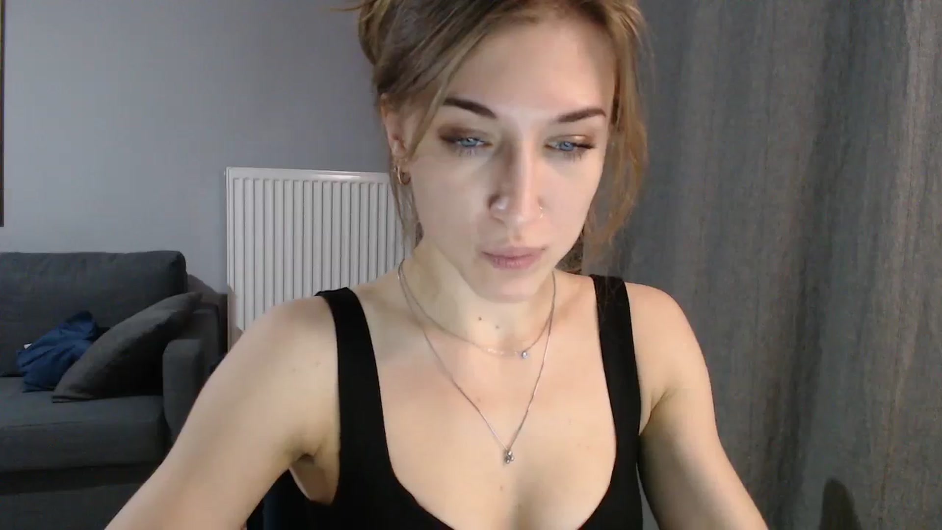 Gallery image thumbnail from GalaxyAnisia's myfreecams stream on, 11/21/2023, 01:55 image 5 of 20