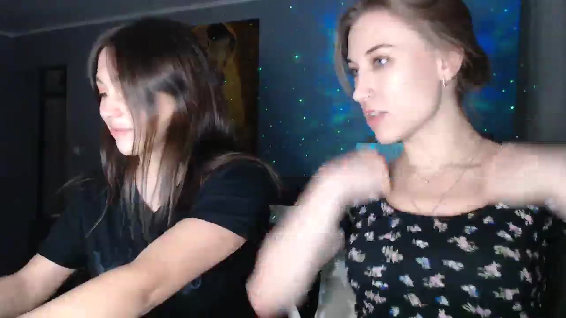 Gallery image thumbnail from GalaxyAnisia's myfreecams stream on, 11/24/2023, 20:15 image 5 of 20