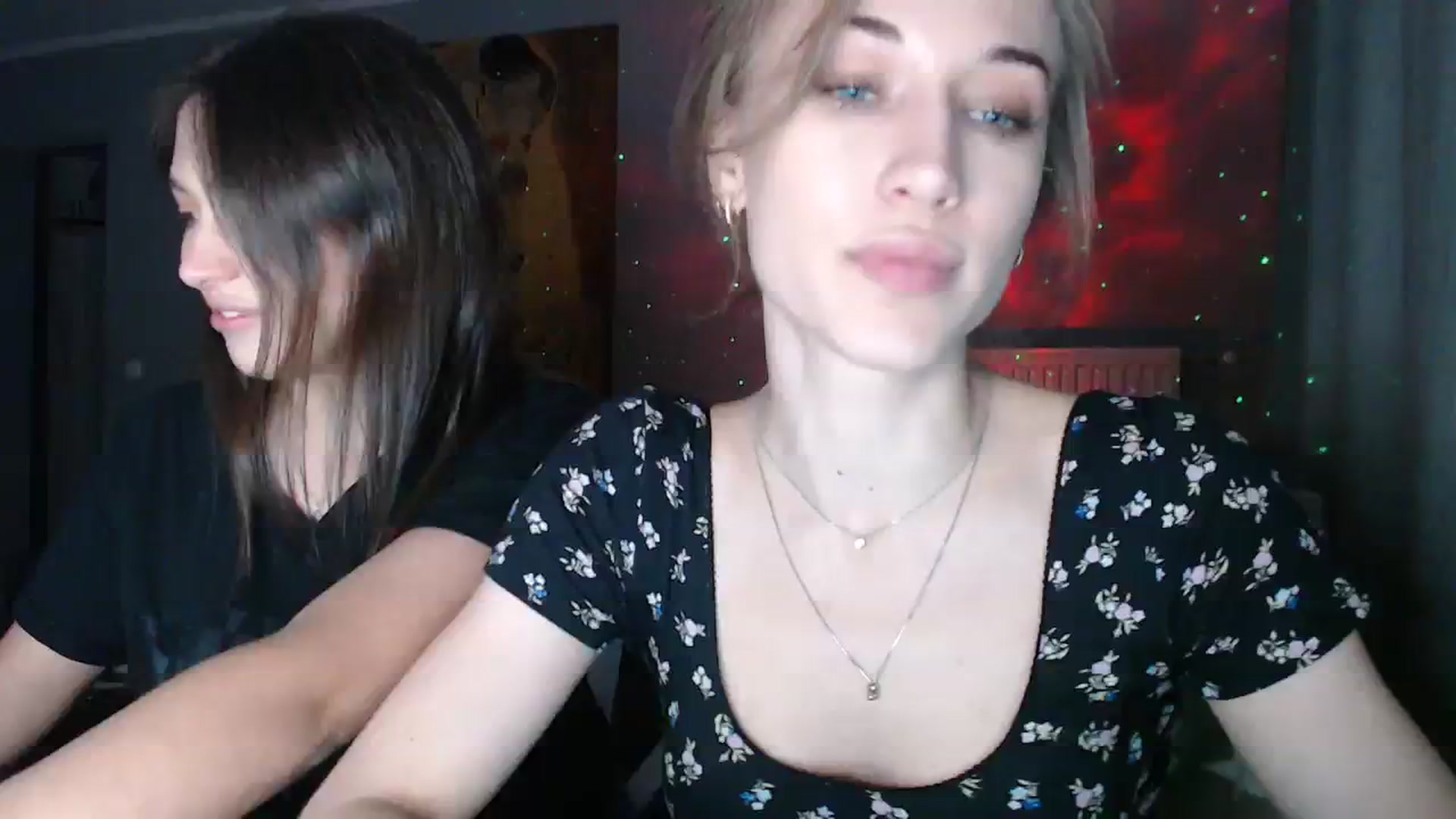 Gallery image thumbnail from GalaxyAnisia's myfreecams stream on, 11/24/2023, 20:15 image 8 of 20