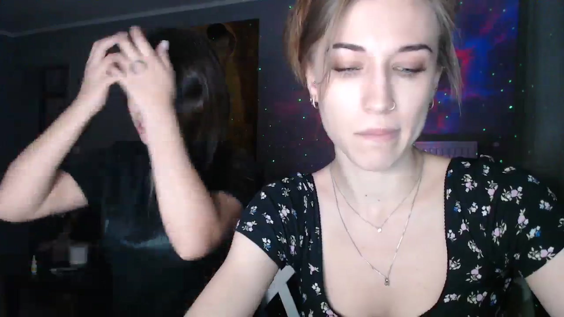 Gallery image thumbnail from GalaxyAnisia's myfreecams stream on, 11/24/2023, 20:15 image 3 of 20