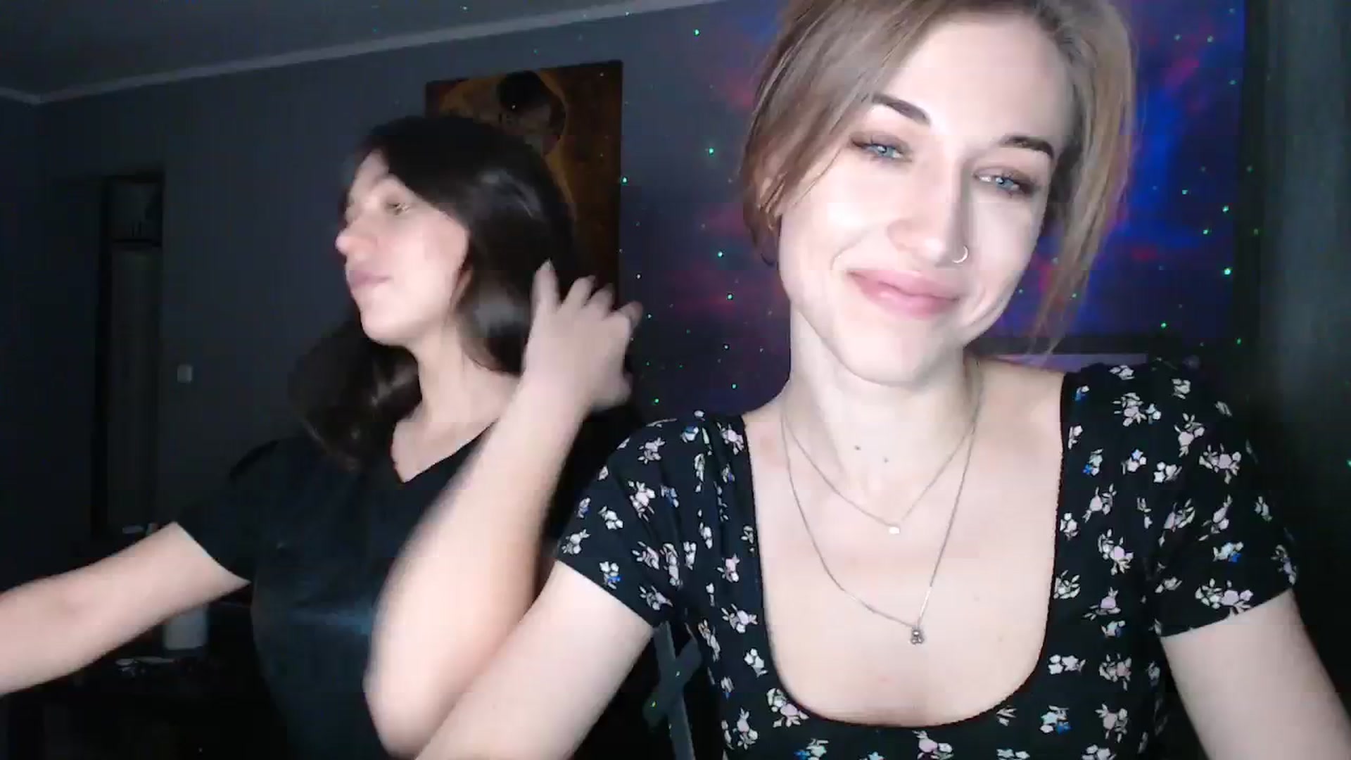 Gallery image thumbnail from GalaxyAnisia's myfreecams stream on, 11/24/2023, 20:15 image 17 of 20