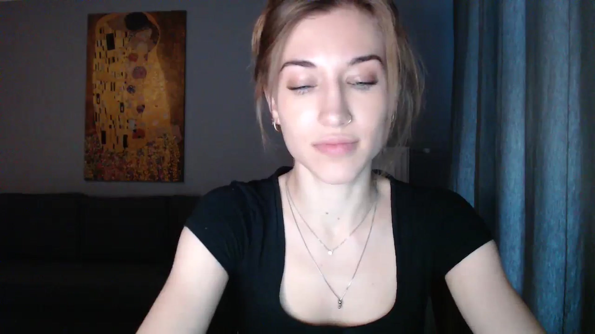 Gallery image thumbnail from GalaxyAnisia's myfreecams stream on, 11/27/2023, 07:01 image 18 of 20