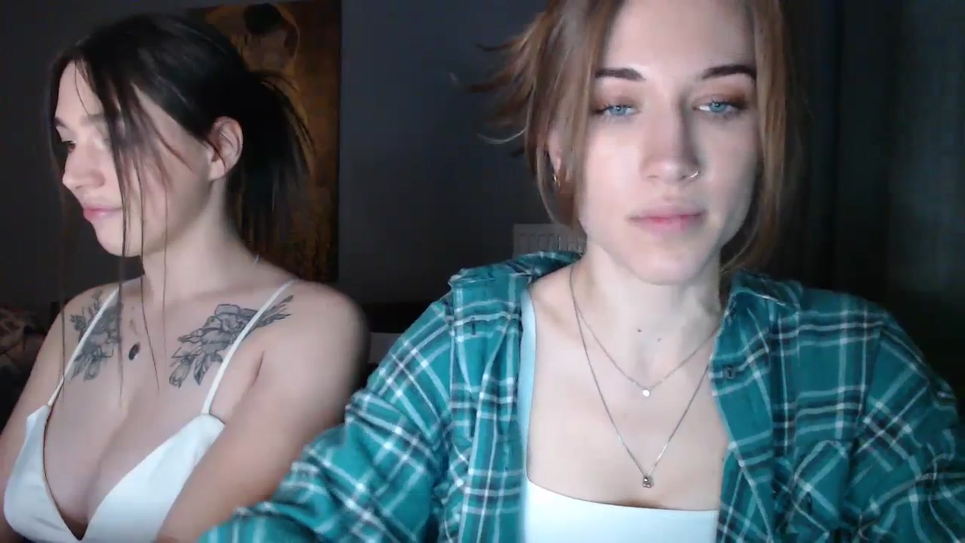Gallery image thumbnail from GalaxyAnisia's myfreecams stream on, 11/30/2023, 24:43 image 6 of 20