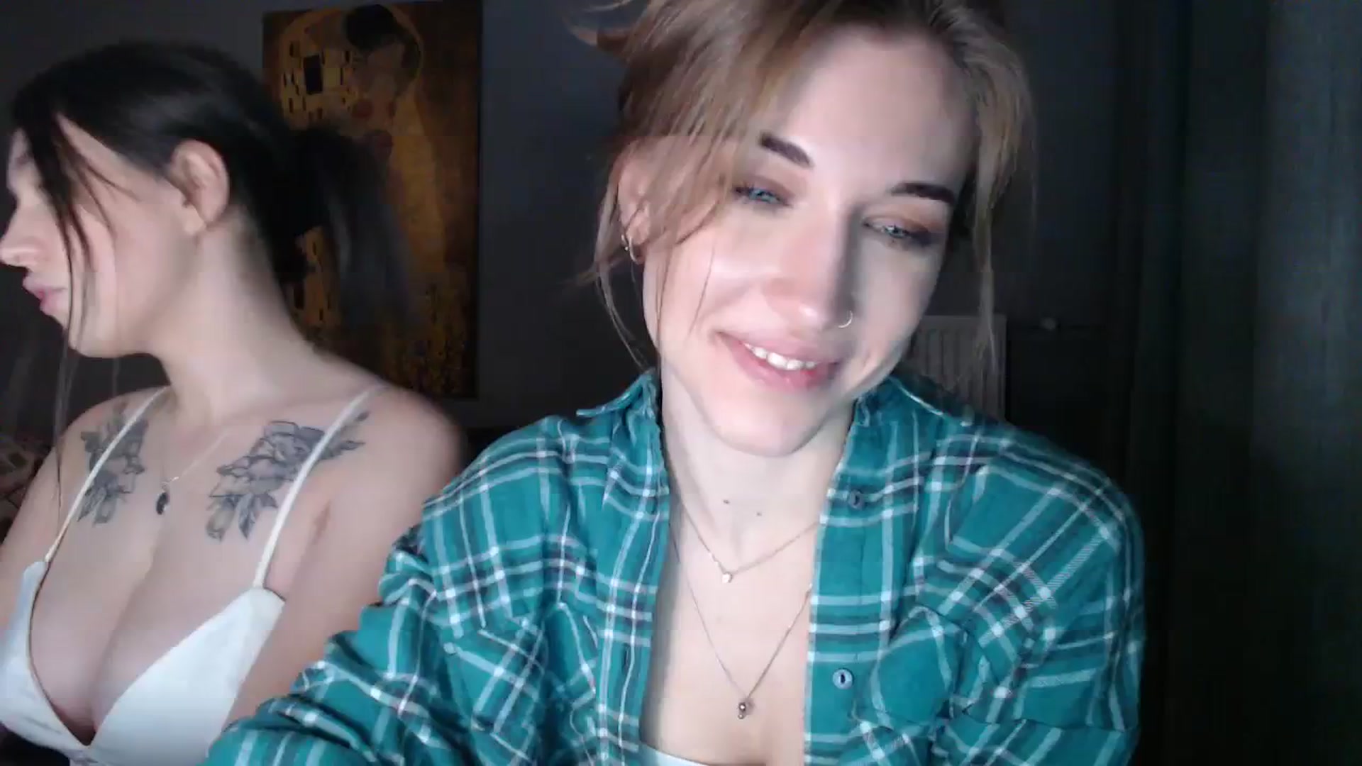 Gallery image thumbnail from GalaxyAnisia's myfreecams stream on, 11/30/2023, 24:43 image 14 of 20