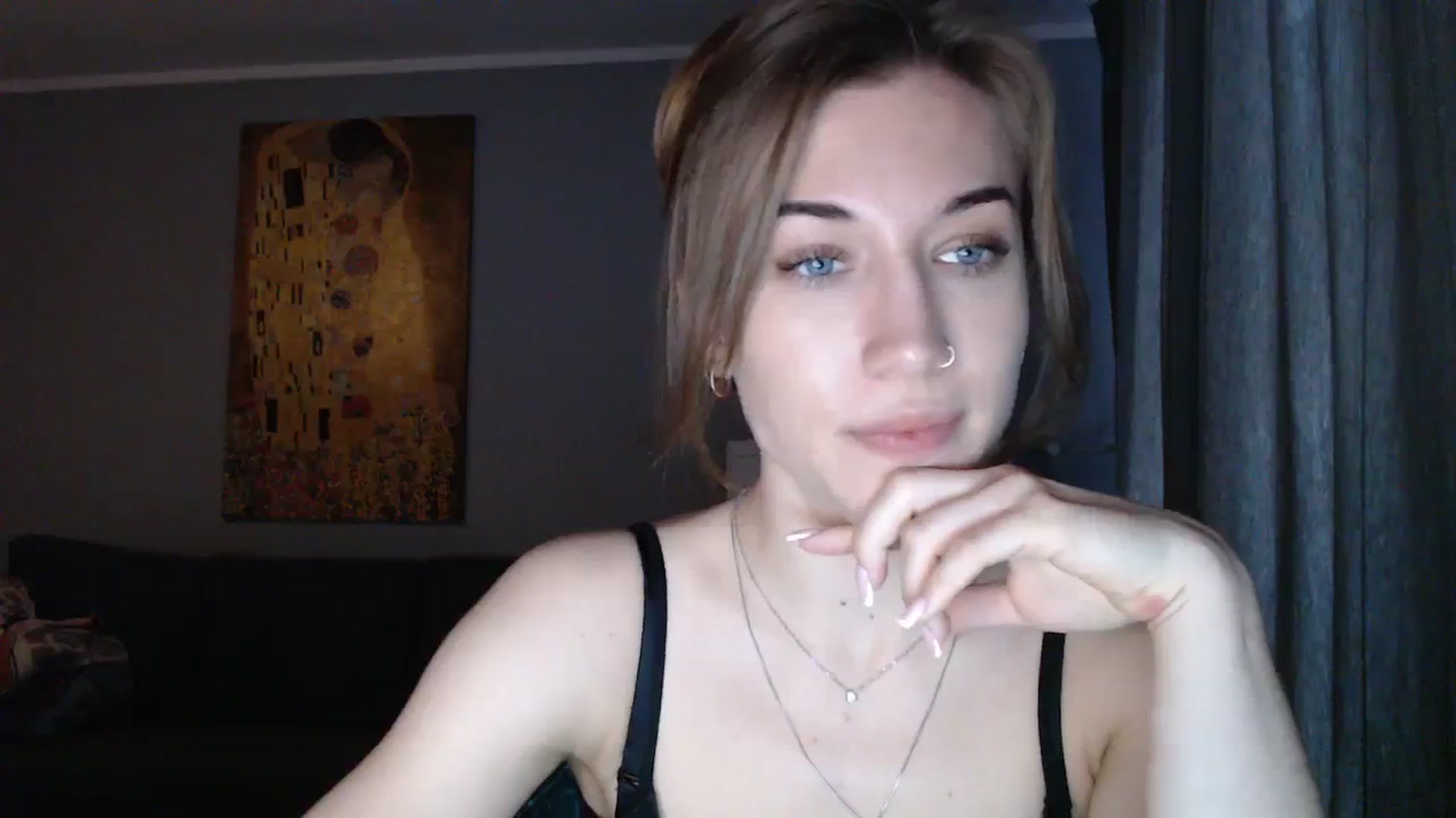 Gallery image thumbnail from GalaxyAnisia's myfreecams stream on, 12/03/2023, 07:55 image 3 of 20