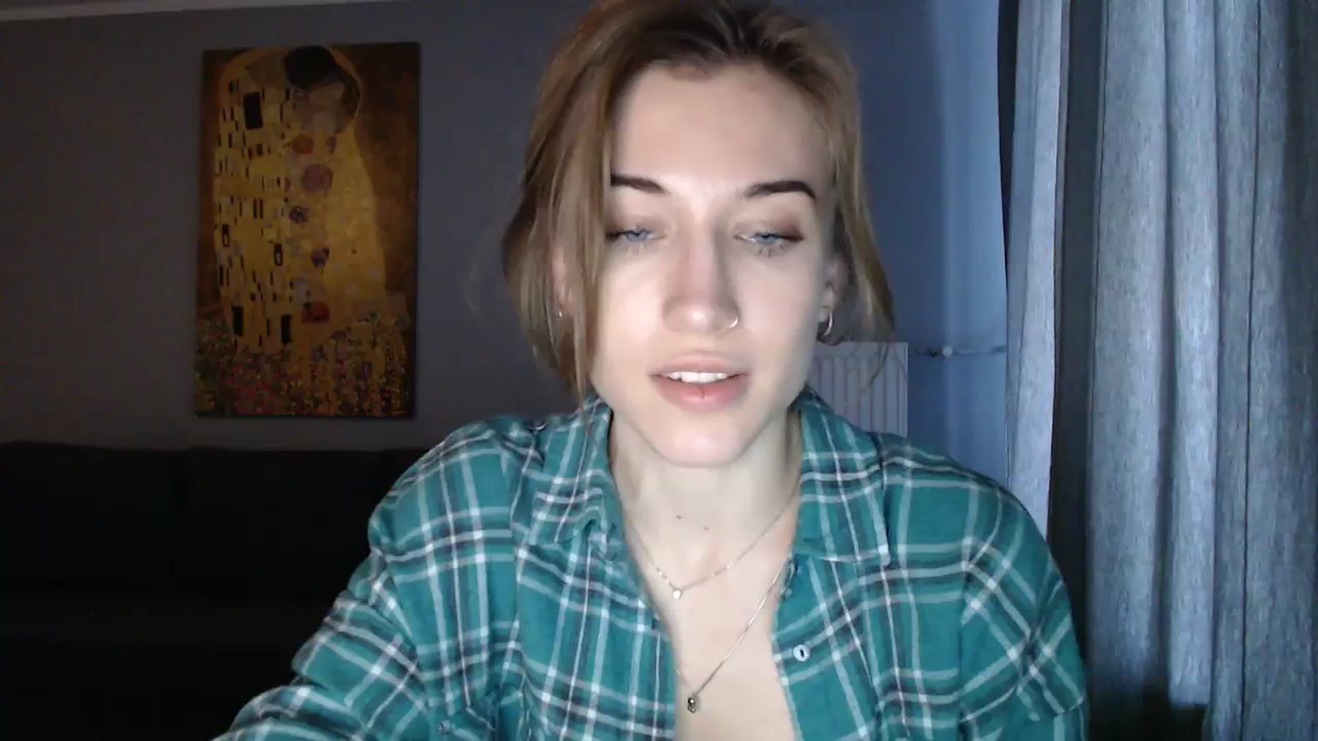 Gallery image thumbnail from GalaxyAnisia's myfreecams stream on, 12/03/2023, 11:21 image 20 of 20