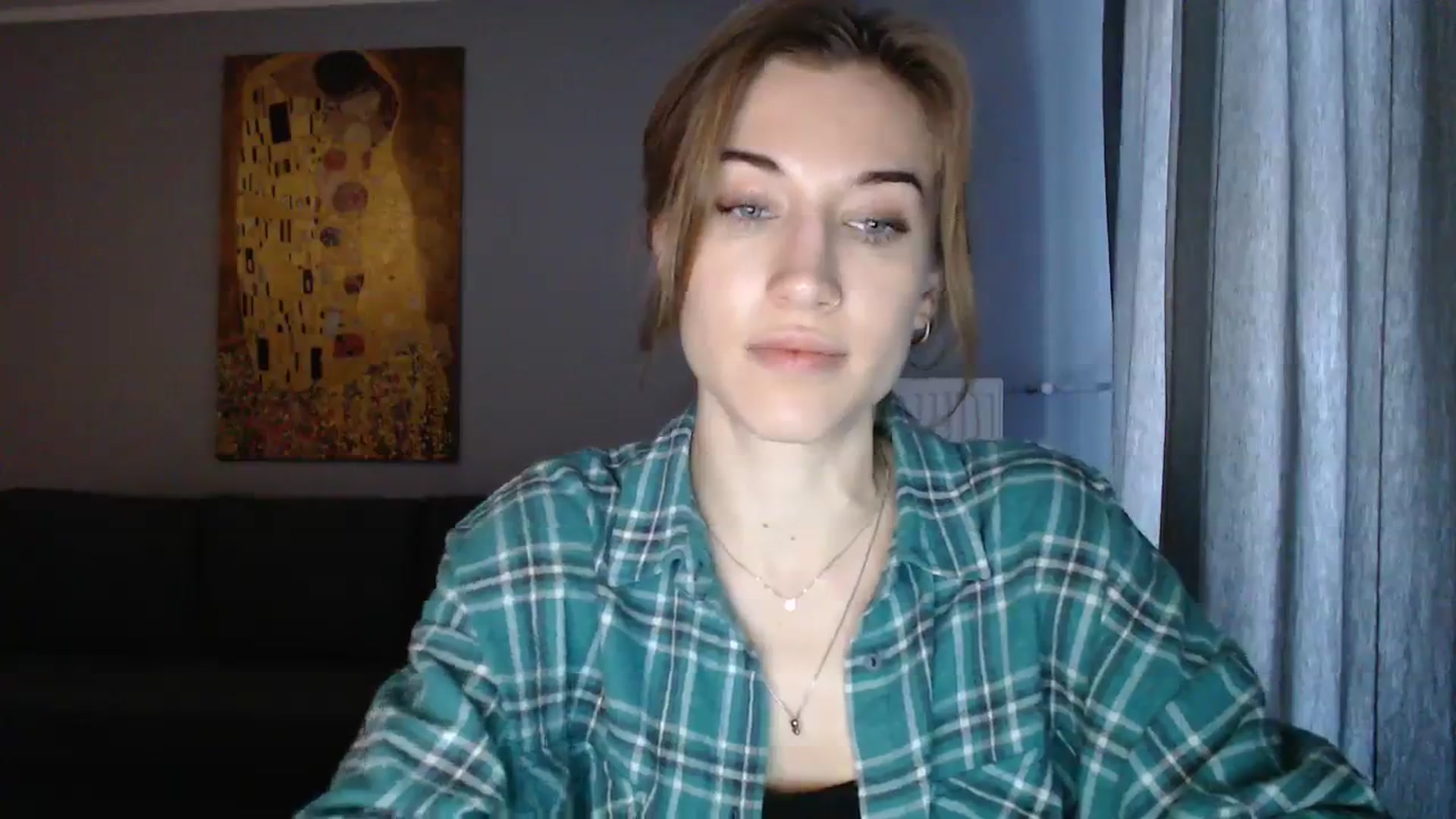 Gallery image thumbnail from GalaxyAnisia's myfreecams stream on, 12/03/2023, 11:21 image 18 of 20