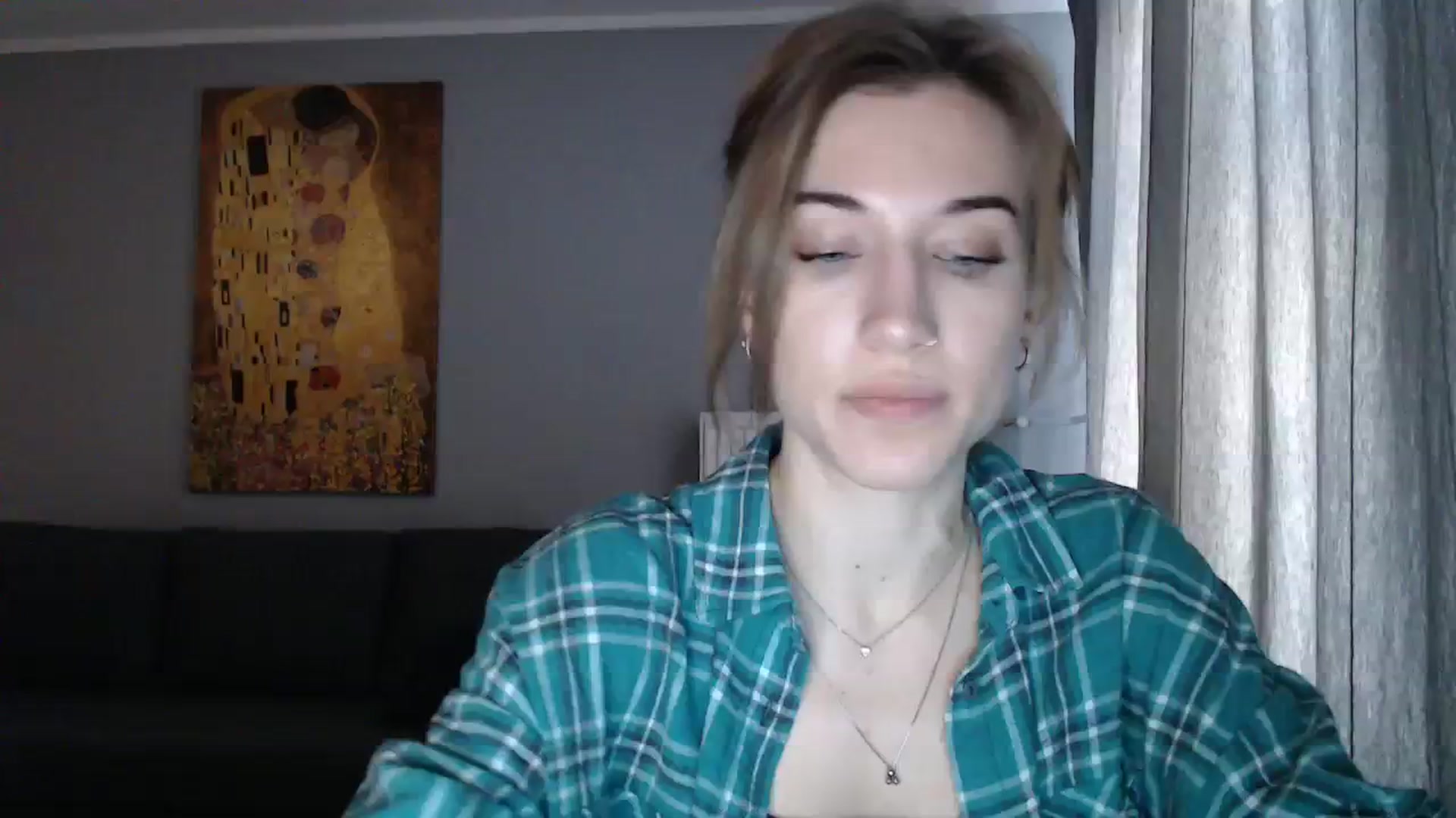 Gallery image thumbnail from GalaxyAnisia's myfreecams stream on, 12/03/2023, 11:21 image 4 of 20