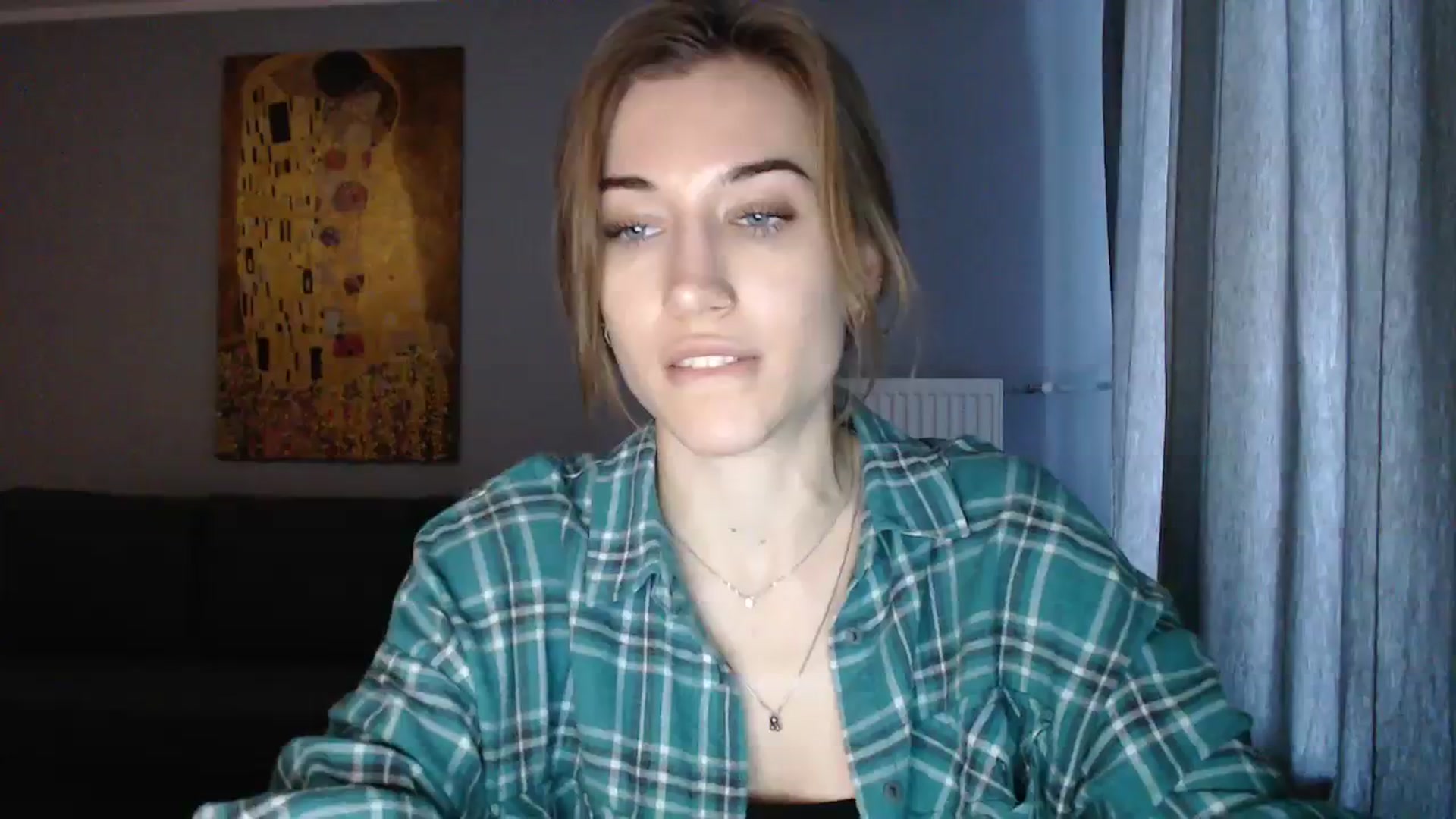 Gallery image thumbnail from GalaxyAnisia's myfreecams stream on, 12/03/2023, 11:21 image 19 of 20