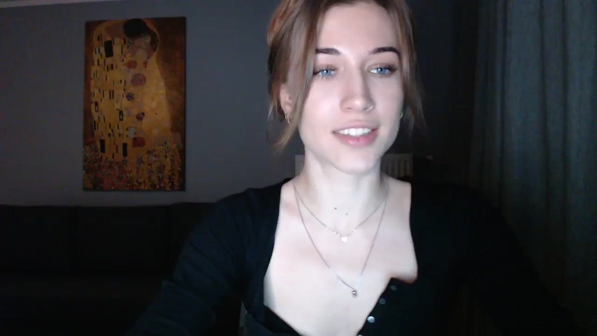 Gallery image thumbnail from GalaxyAnisia's myfreecams stream on, 12/04/2023, 03:42 image 10 of 20