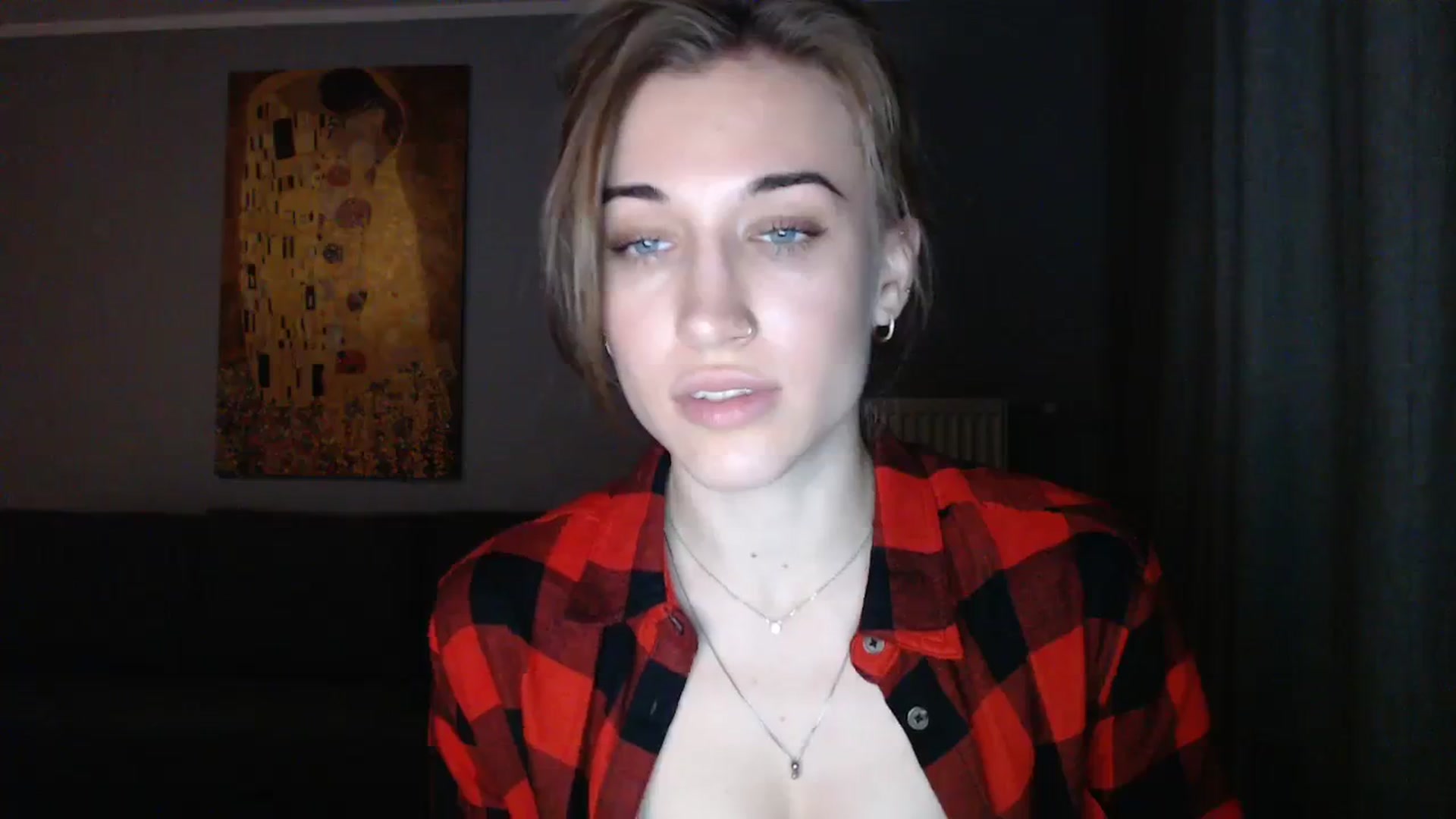 Gallery image thumbnail from GalaxyAnisia's myfreecams stream on, 12/07/2023, 04:09 image 4 of 20