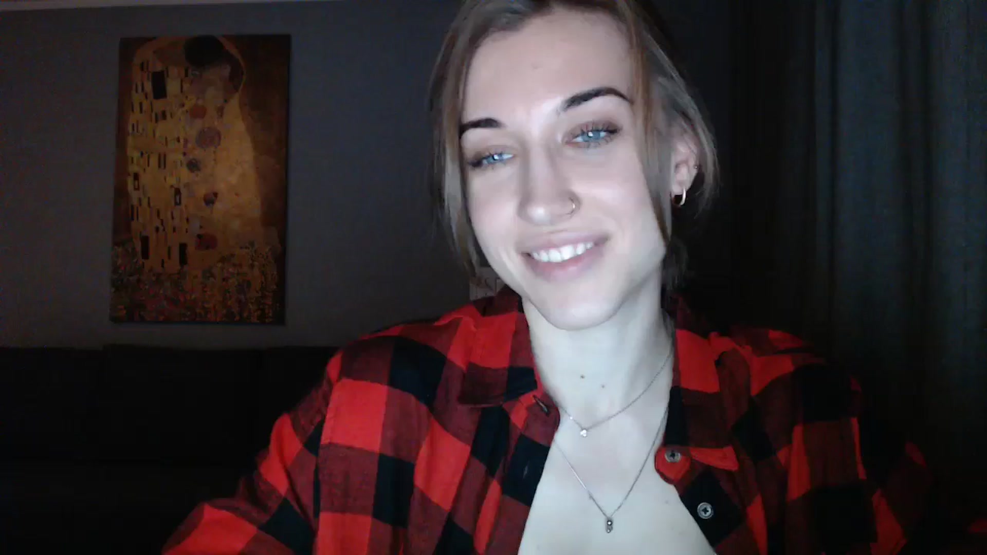 Gallery image thumbnail from GalaxyAnisia's myfreecams stream on, 12/07/2023, 05:27 image 17 of 20