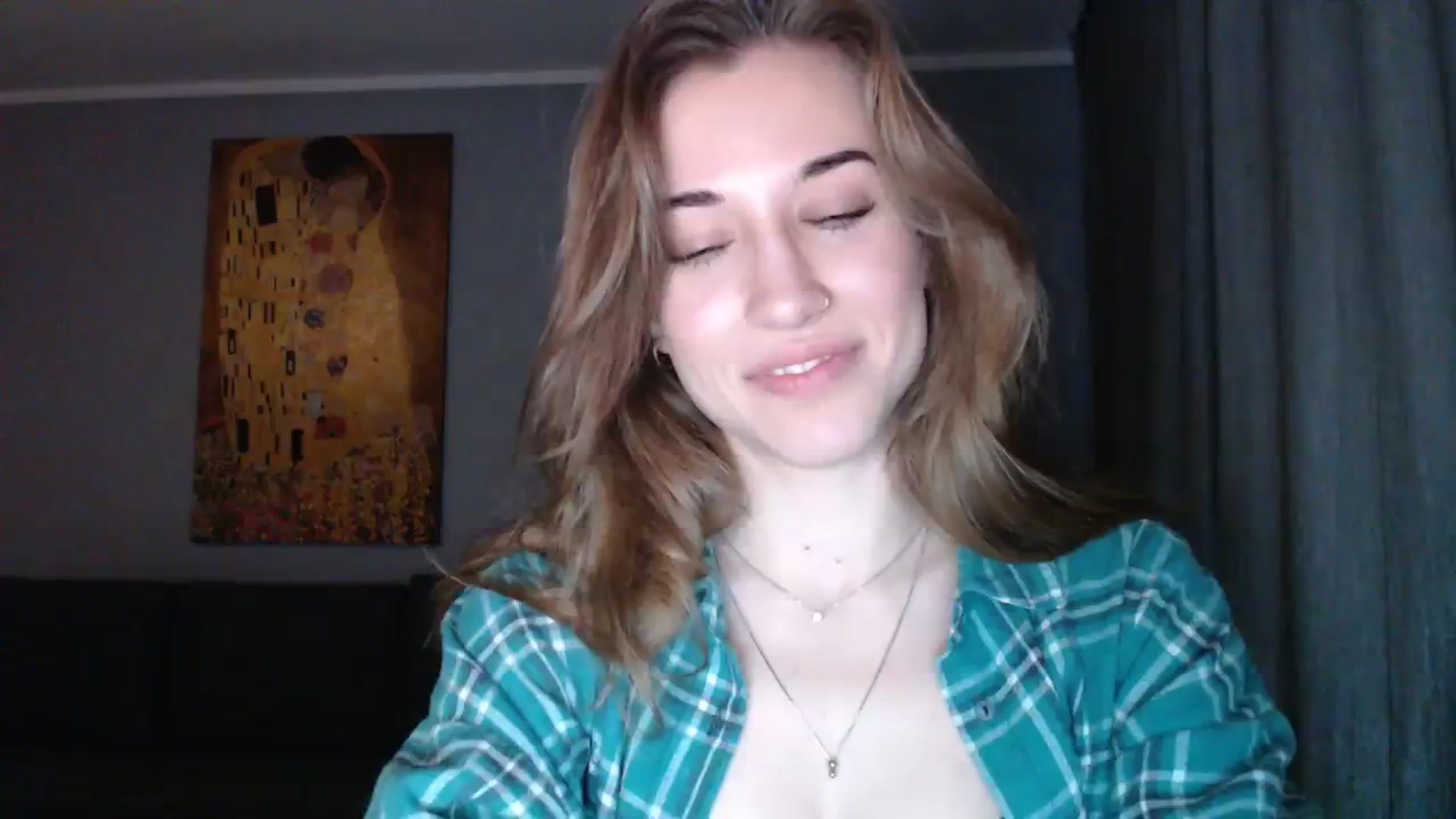 Gallery image thumbnail from GalaxyAnisia's myfreecams stream on, 12/08/2023, 09:11 image 3 of 20