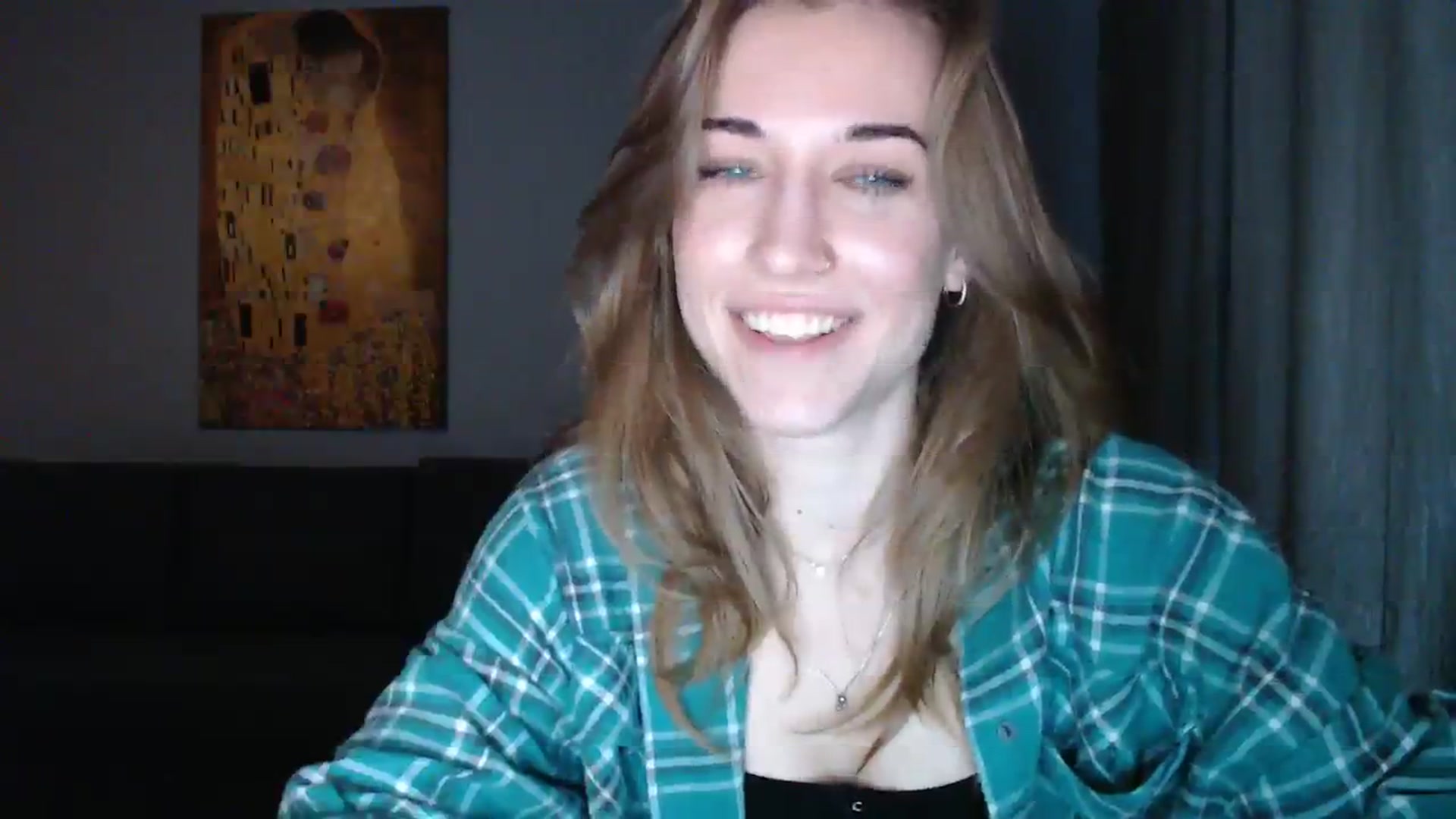 Gallery image thumbnail from GalaxyAnisia's myfreecams stream on, 12/08/2023, 09:11 image 14 of 20