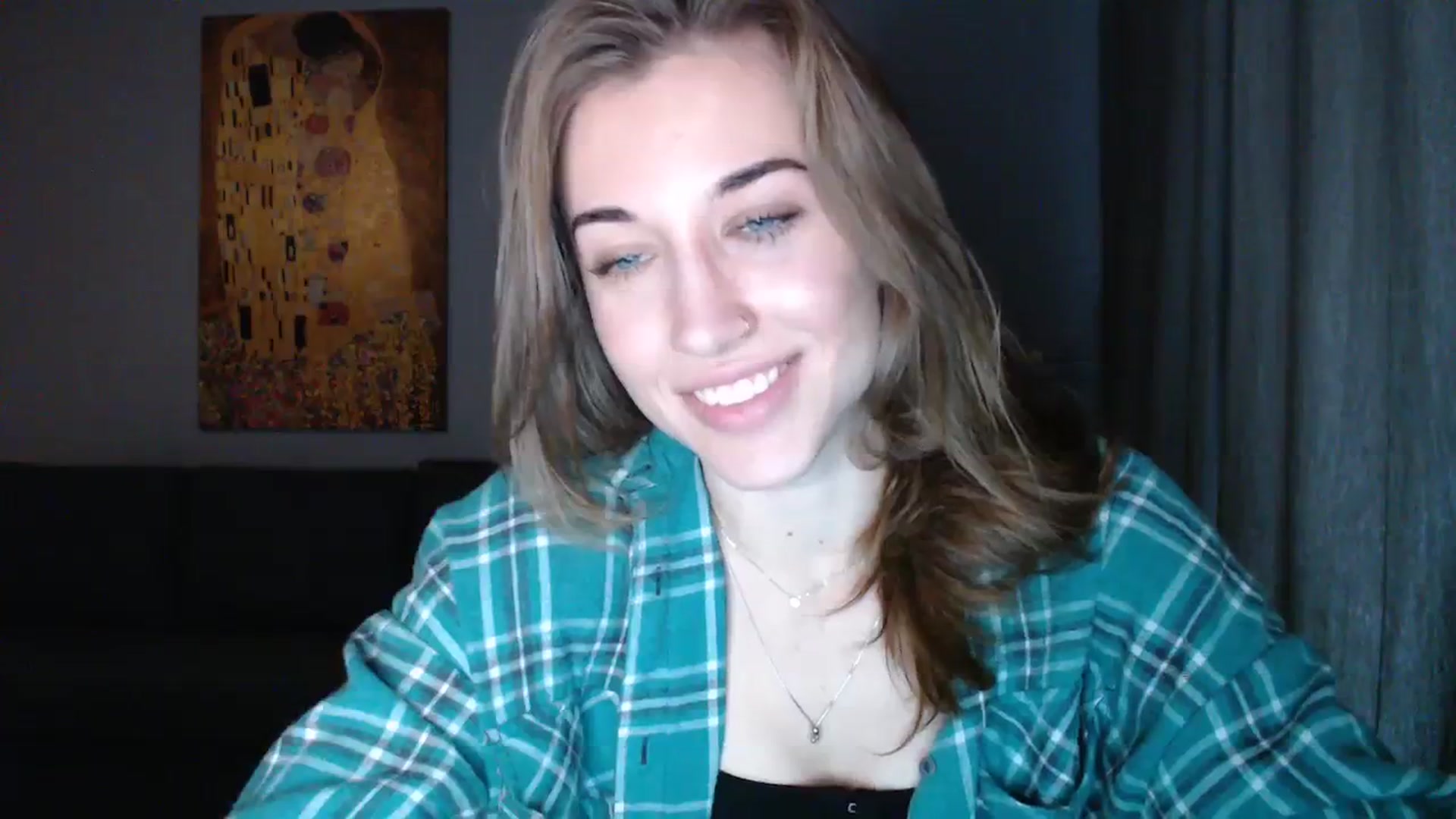 Gallery image thumbnail from GalaxyAnisia's myfreecams stream on, 12/08/2023, 09:33 image 10 of 20