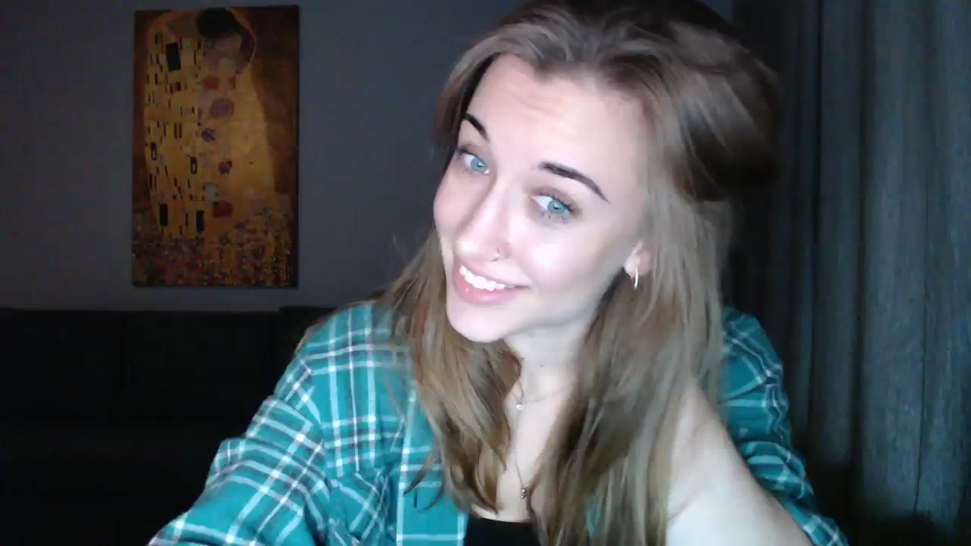 Gallery image thumbnail from GalaxyAnisia's myfreecams stream on, 12/08/2023, 09:33 image 1 of 20
