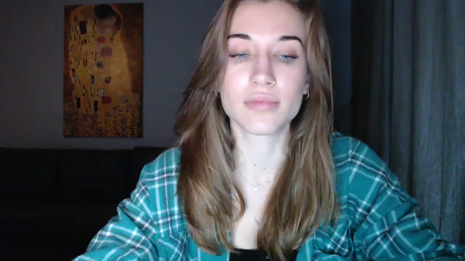 Gallery image thumbnail from GalaxyAnisia's myfreecams stream on, 12/08/2023, 09:33 image 7 of 20