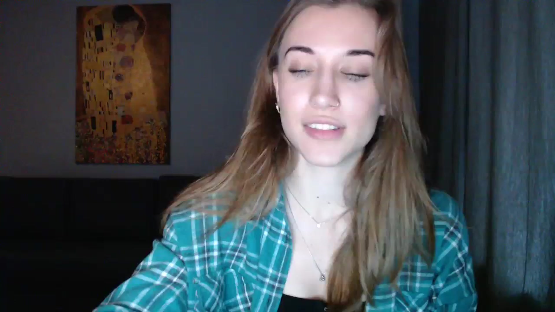 Gallery image thumbnail from GalaxyAnisia's myfreecams stream on, 12/08/2023, 09:33 image 15 of 20